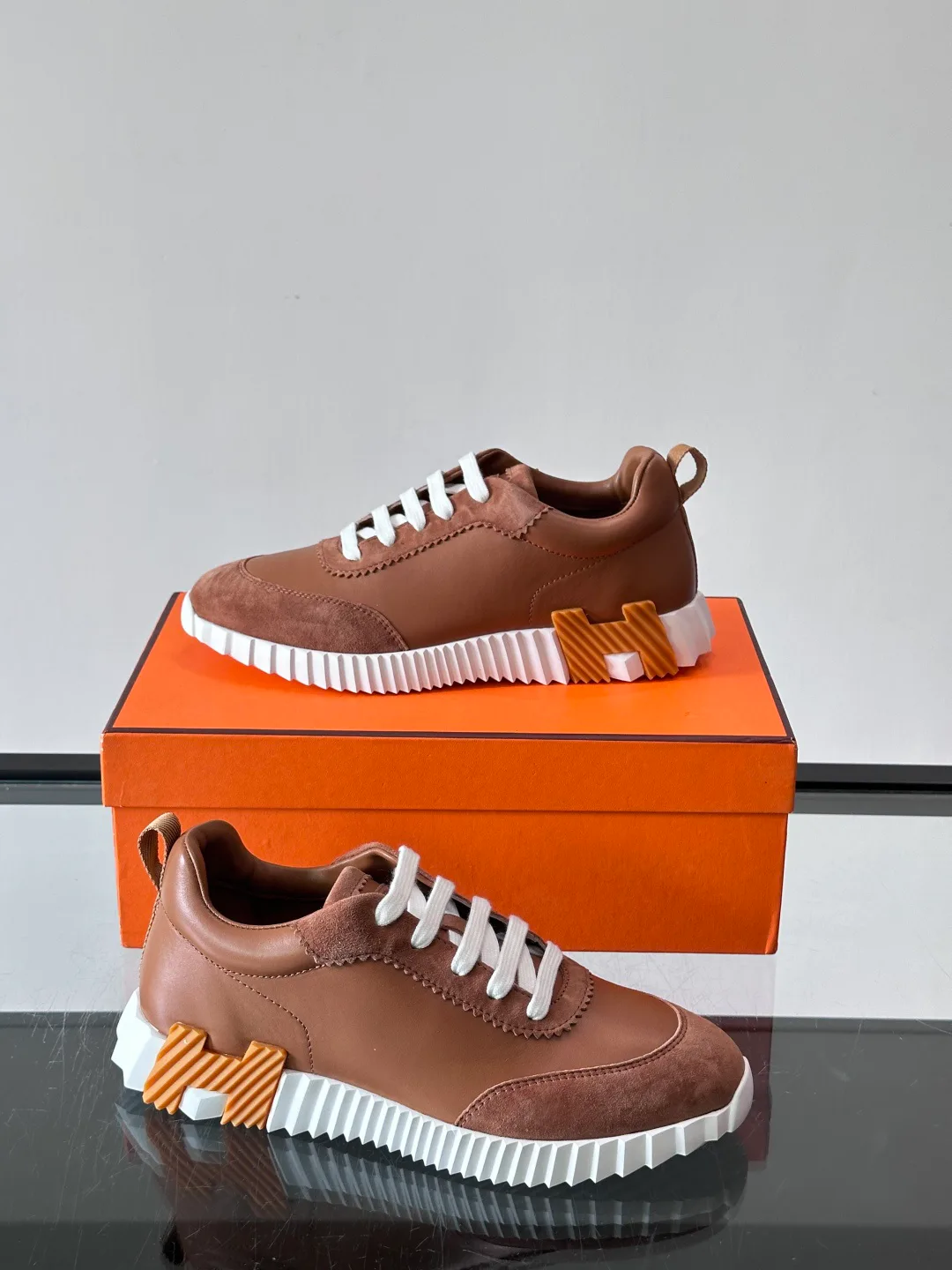 Women's Sneakers HERMES 18102590
