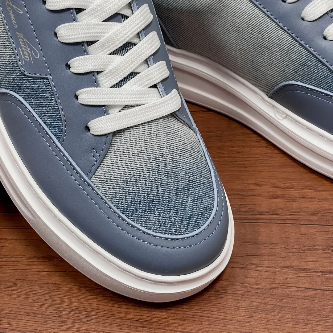 Men's Sneakers LOUIS VUITTON 17542437