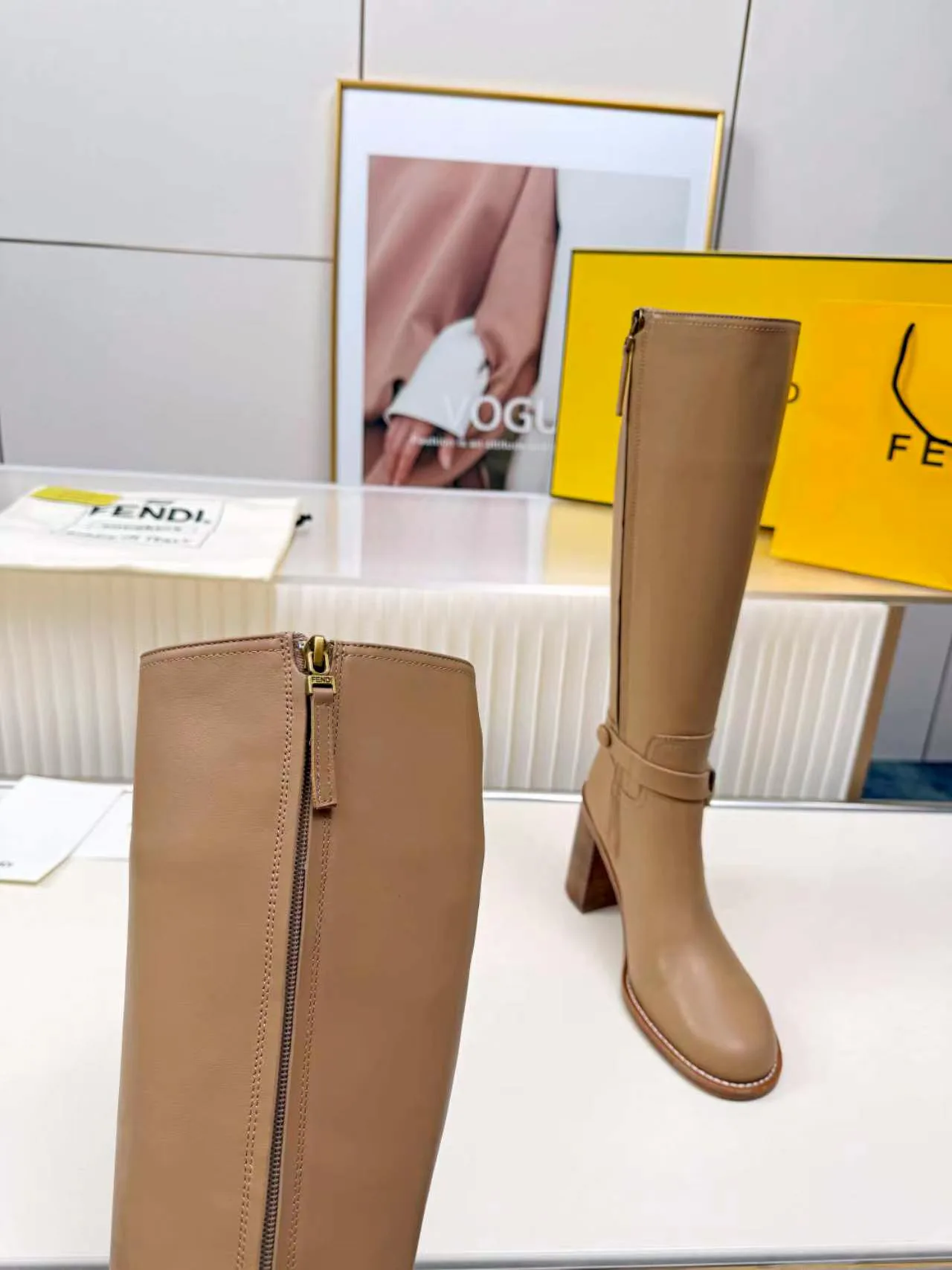 Women's Boots FENDI 17869518