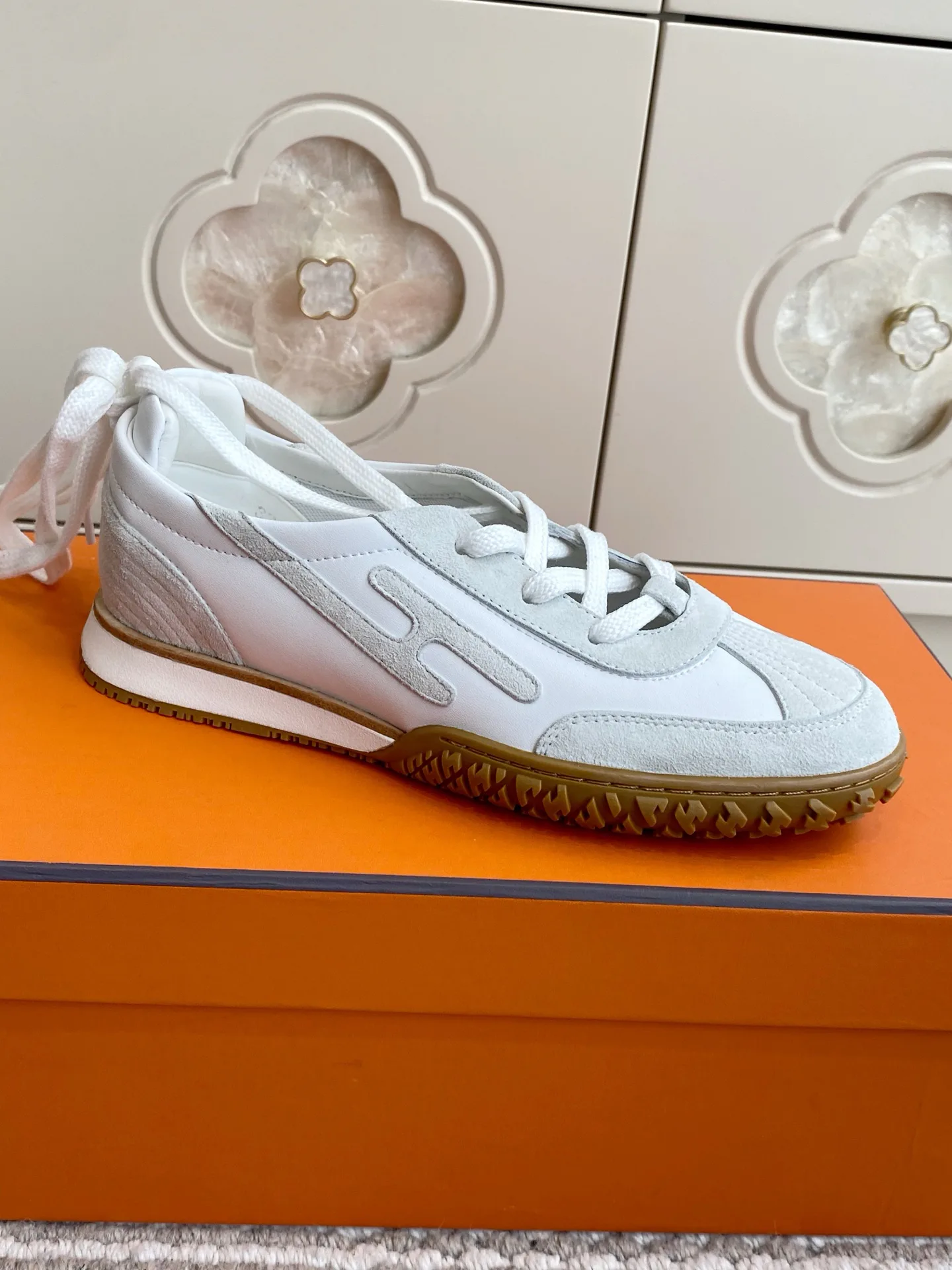 Women's Sneakers HERMES 17476182