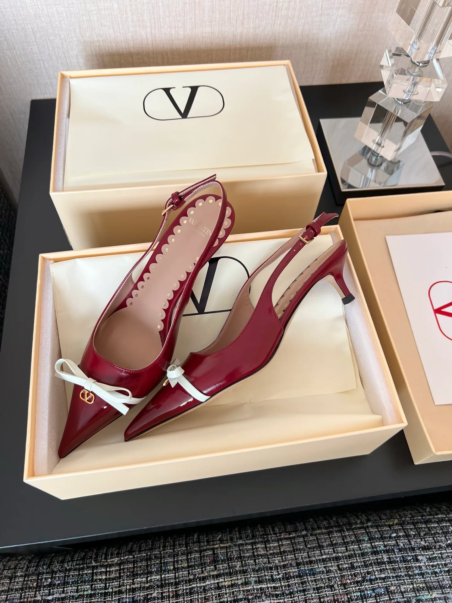 Women's Heels VALENTINO 17480218