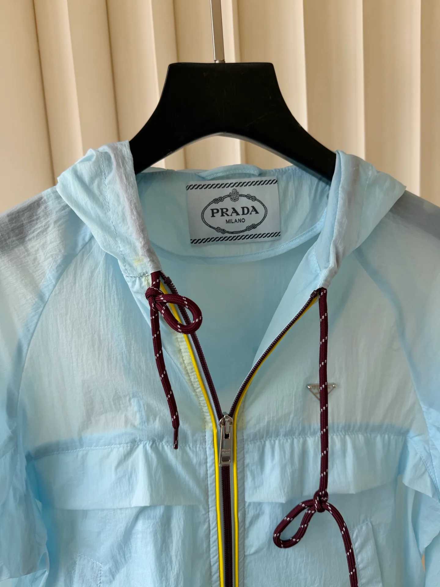 Women's Jackets And Down Jackets PRADA 17612842