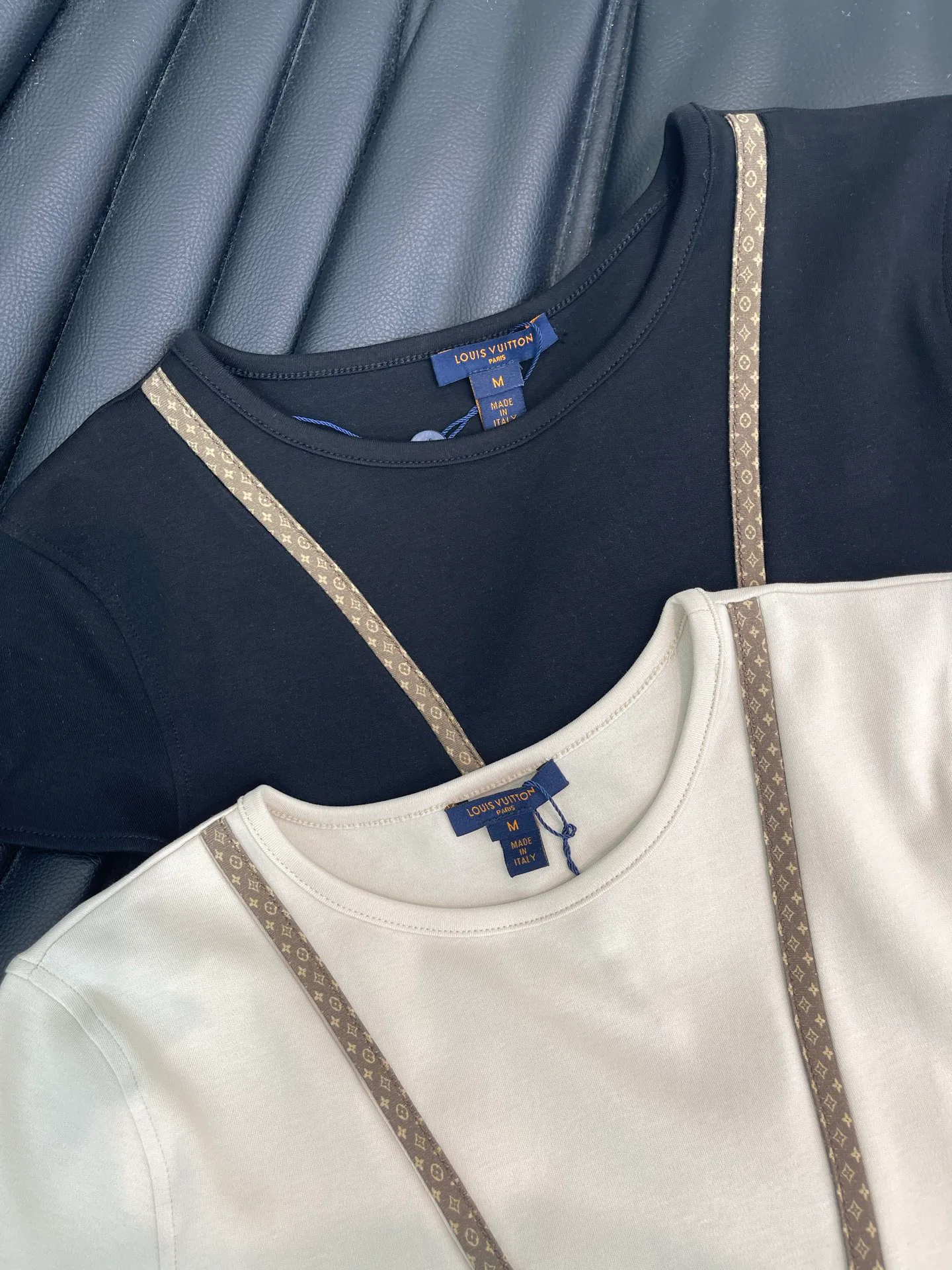 Women's T-Shirts LOUIS VUITTON 17676756