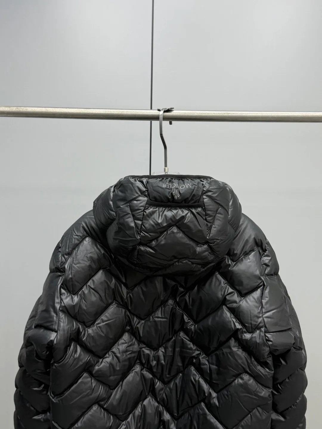 Men's Jackets And Down Jackets MONCLER 18111131