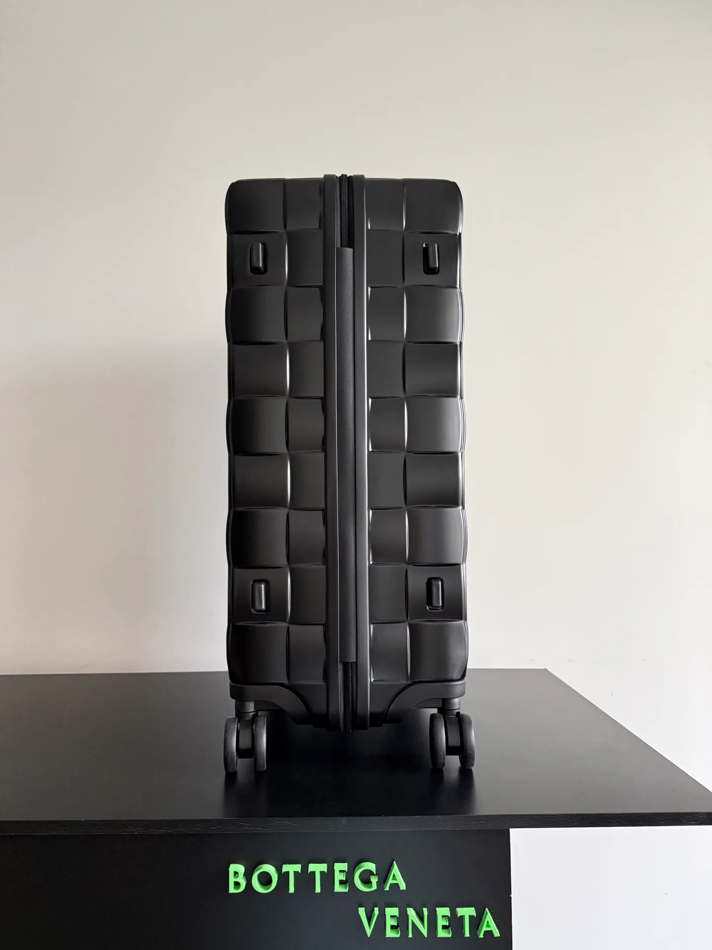 Suitcases BOTTEGA VENETA 18467877
