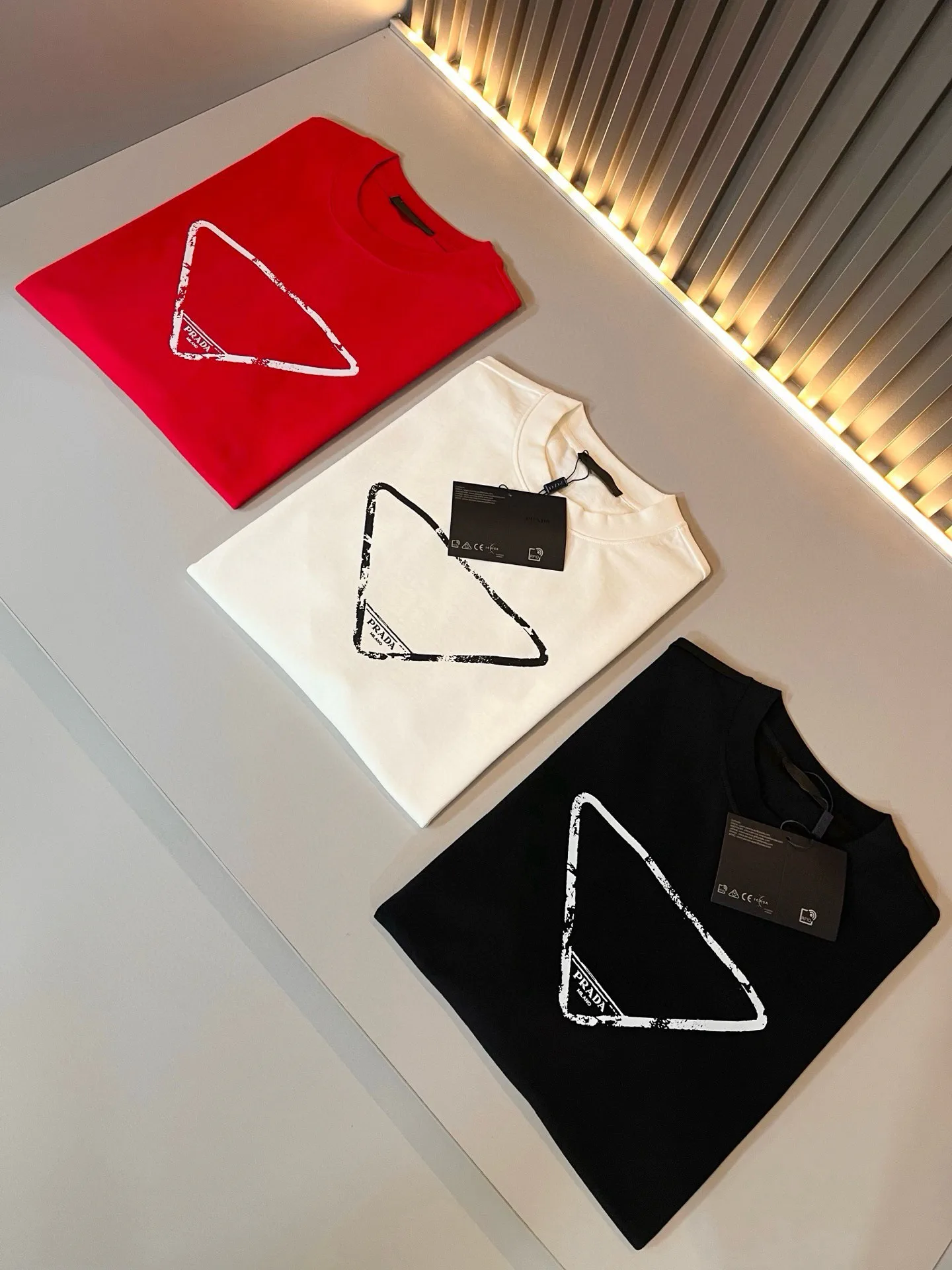Men's T-Shirts PRADA 18081014