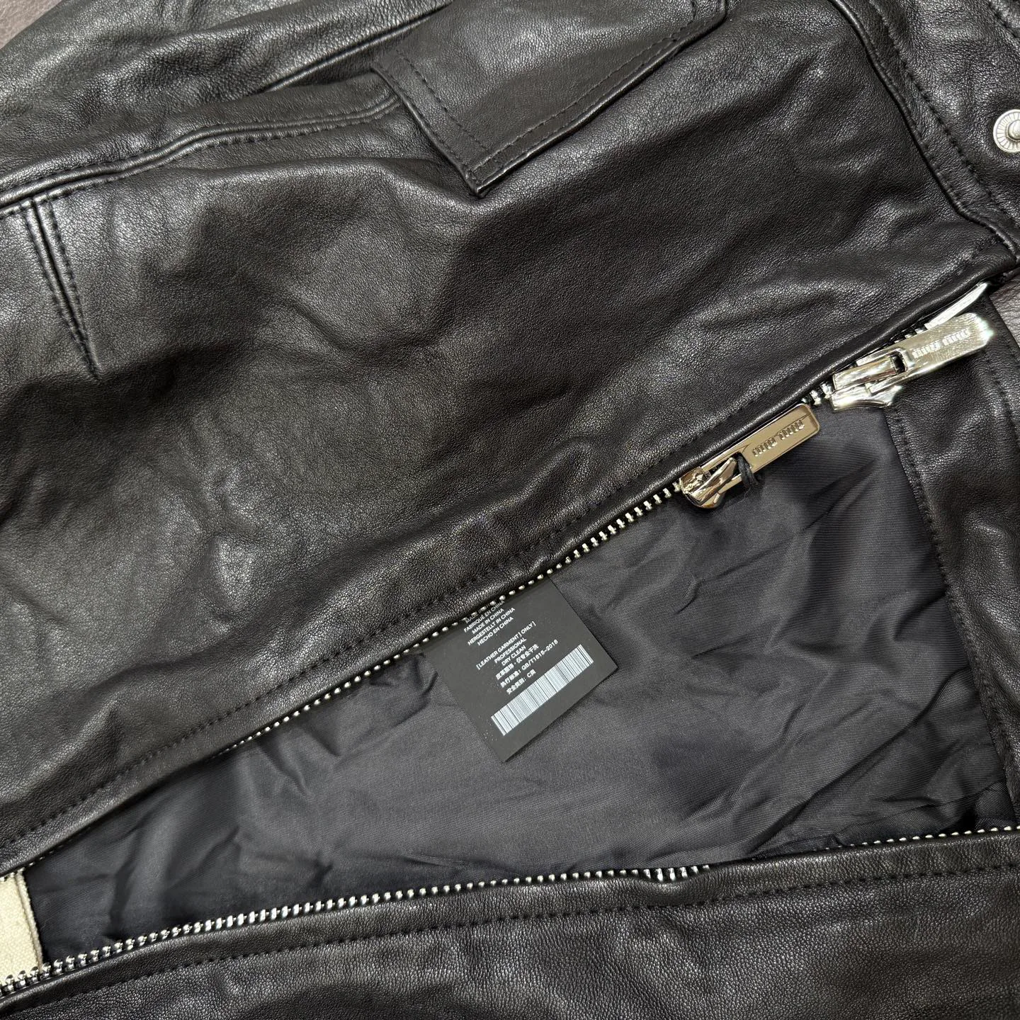 Women's Leather Jackets And Sheepskin Coats MIU MIU 18127930