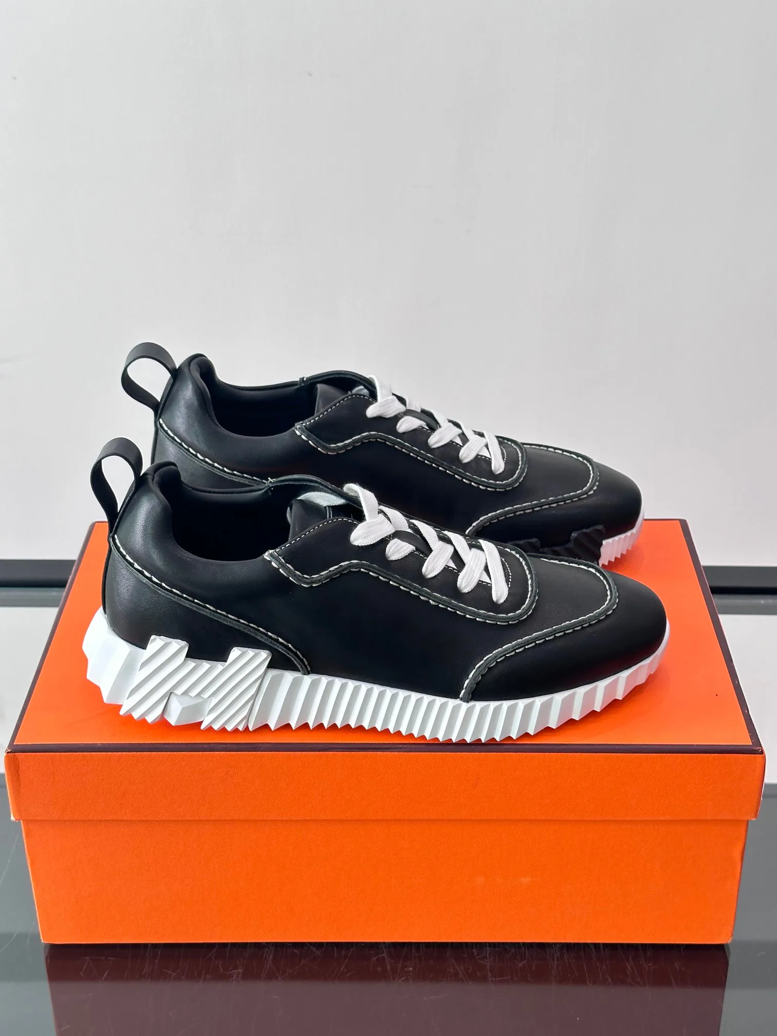 Men's Sneakers HERMES 18516243