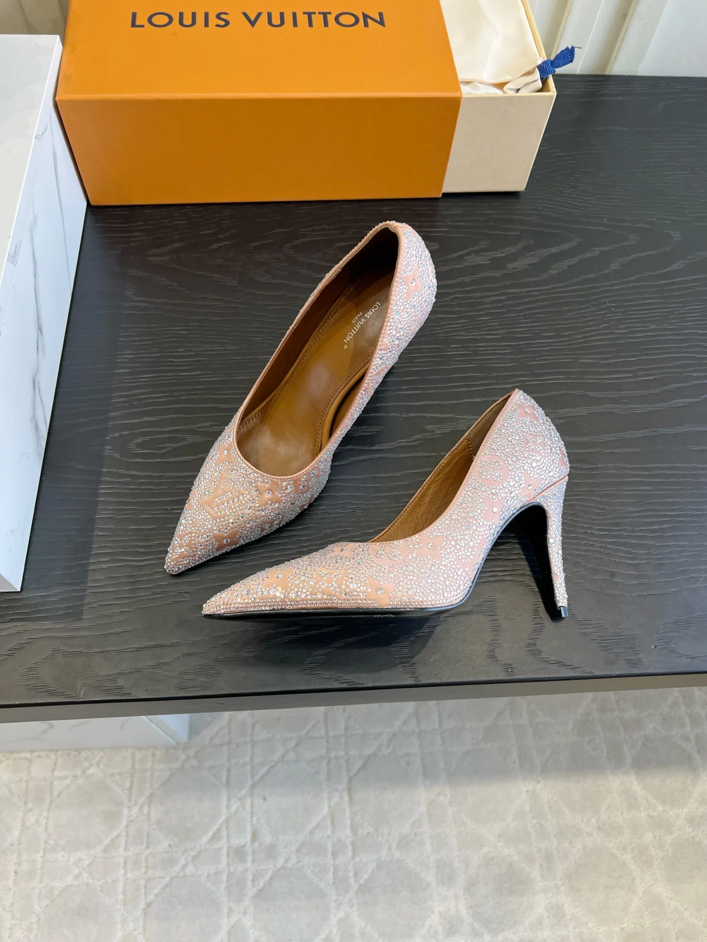 Women's Heels LOUIS VUITTON 18152245