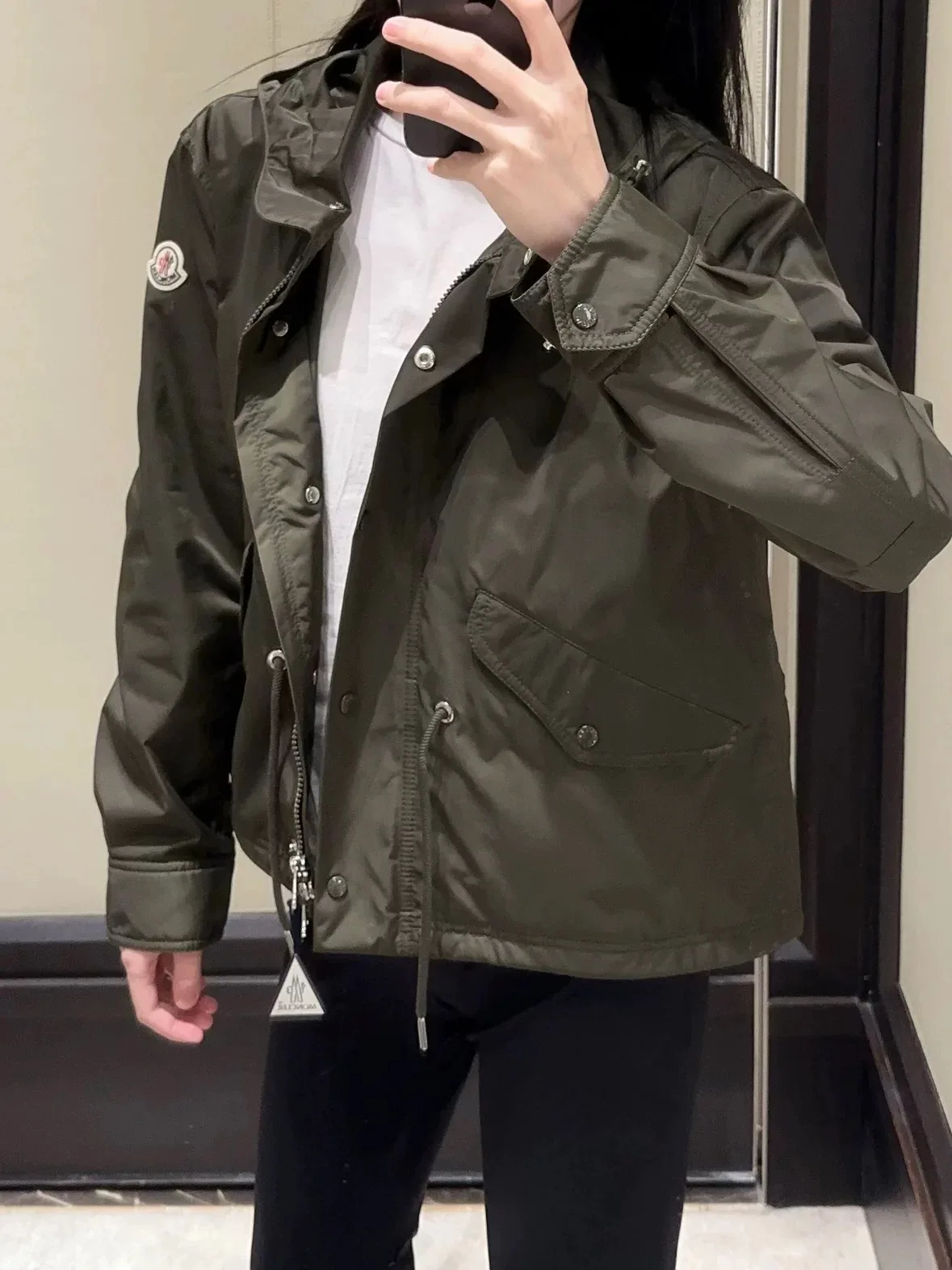 Women's Jackets And Down Jackets MONCLER 17288128