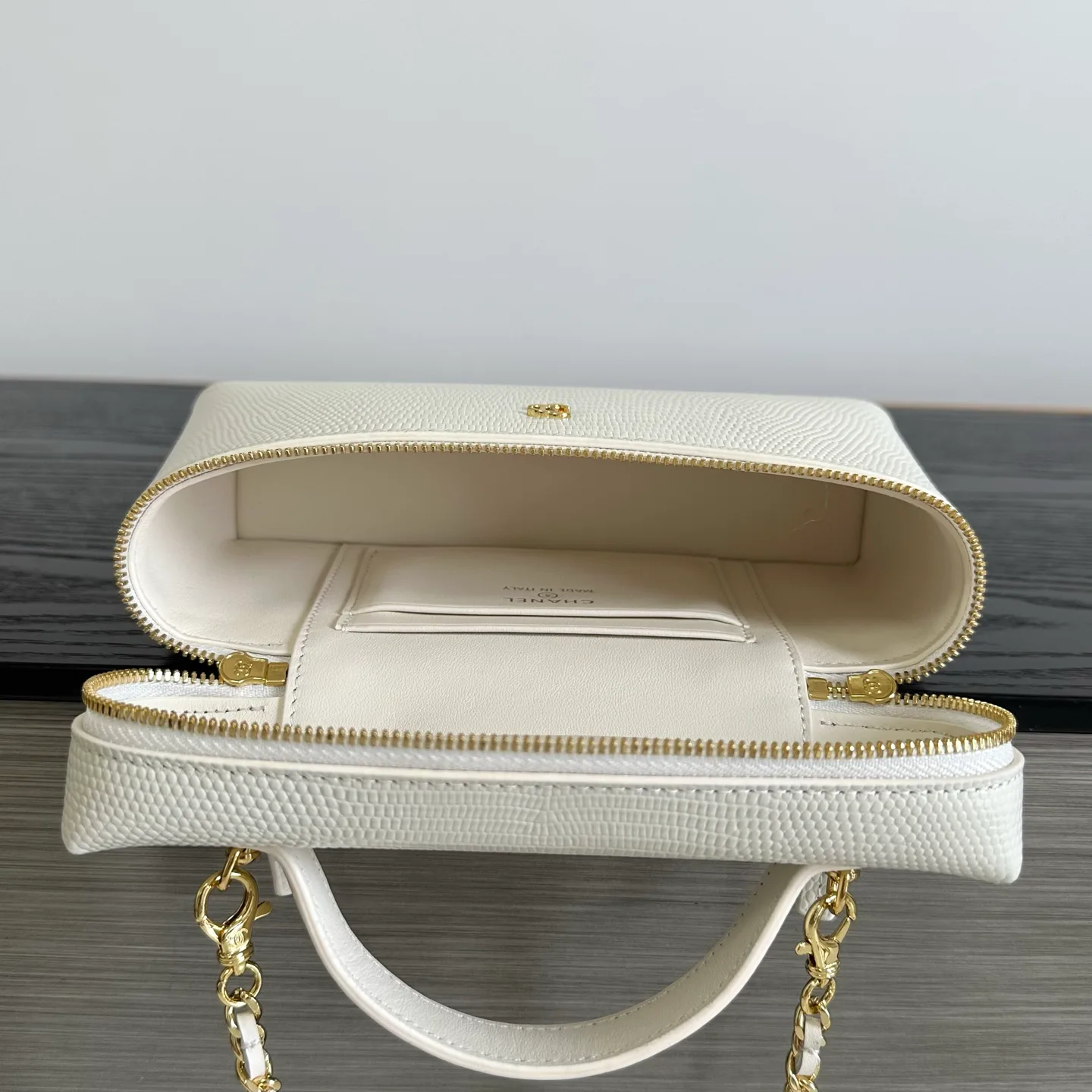 Women's Classic Handbags CHANEL 18338069