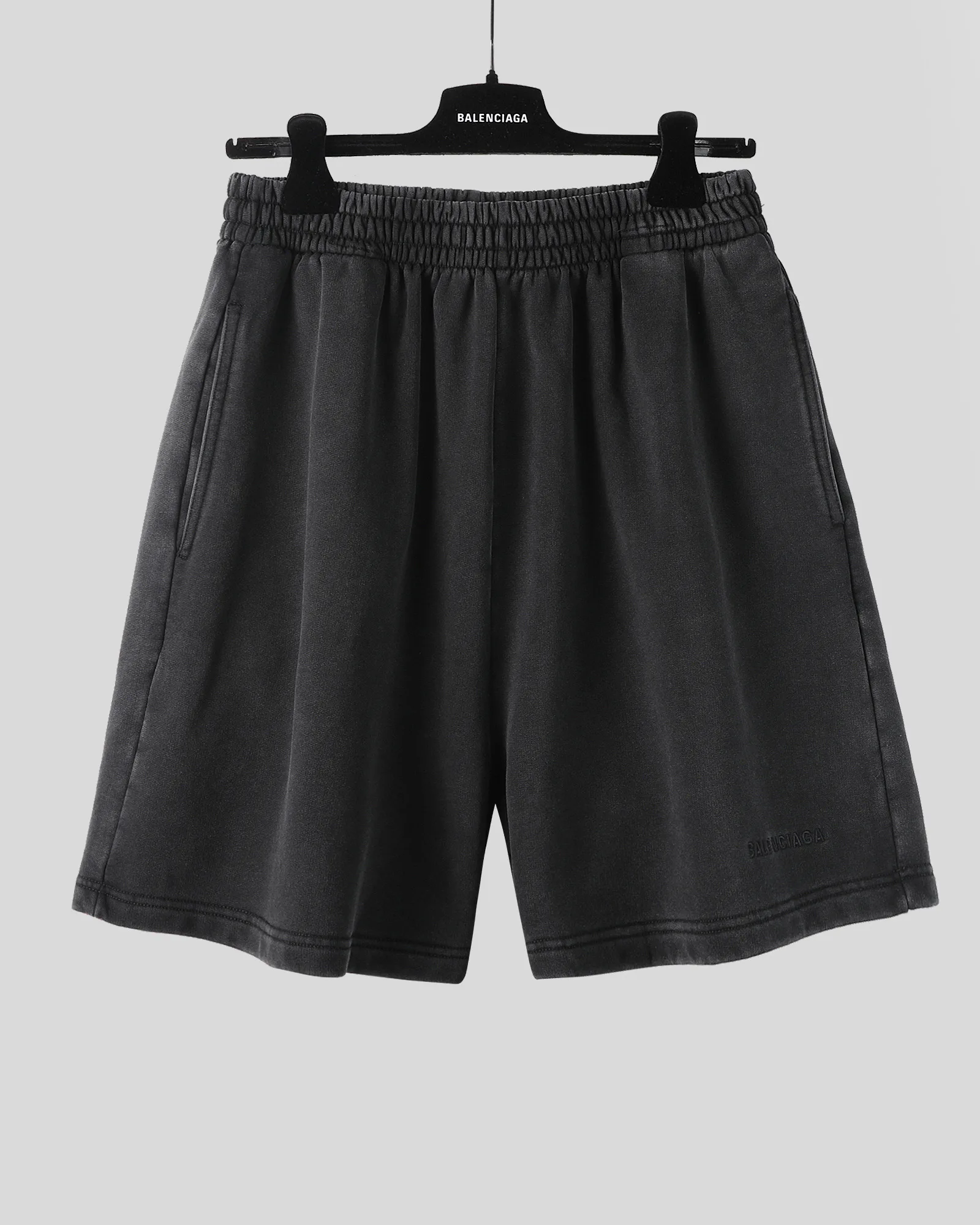 Women's Shorts BALENCIAGA 18190721