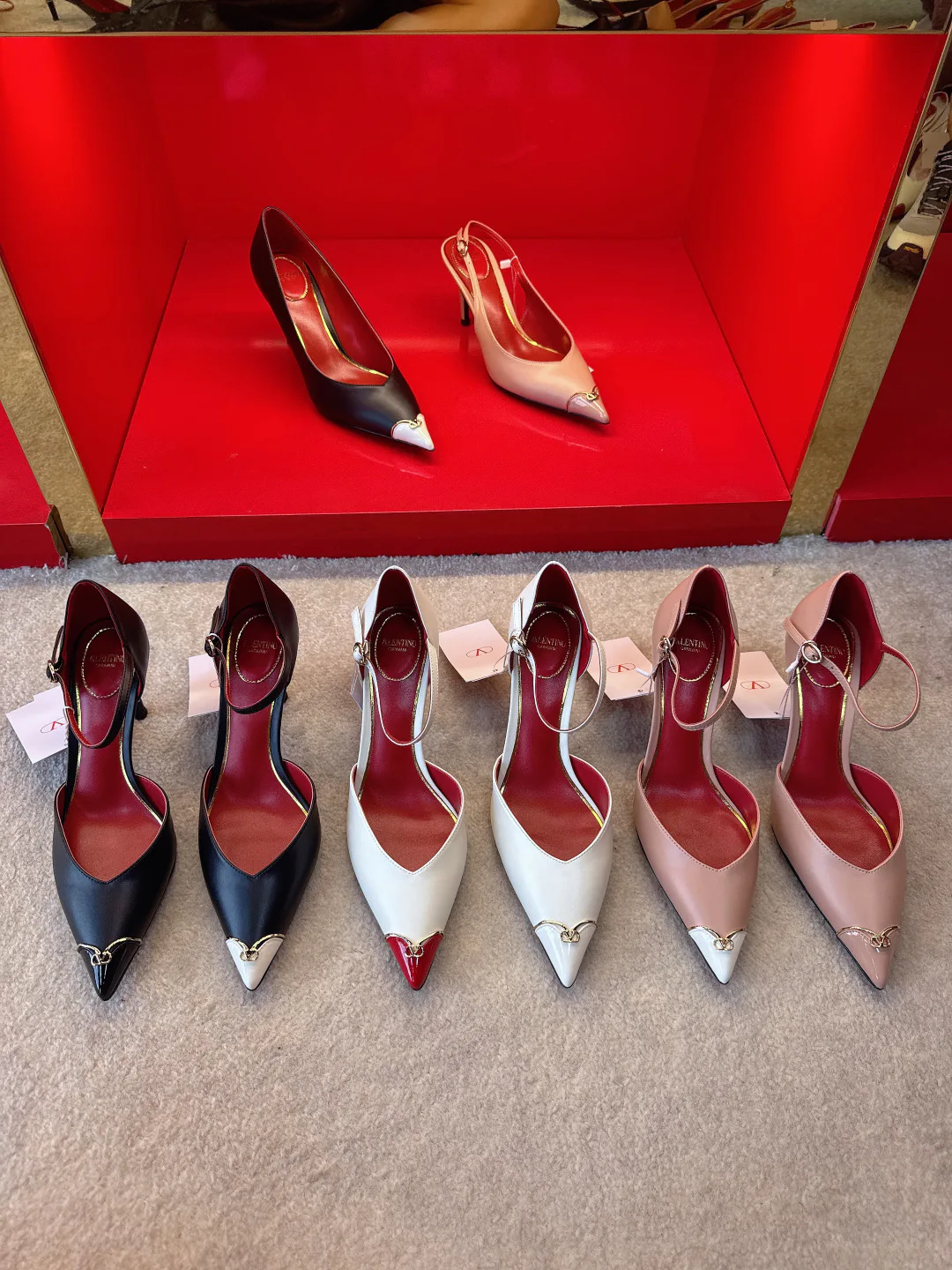 Women's Heels VALENTINO 17922384