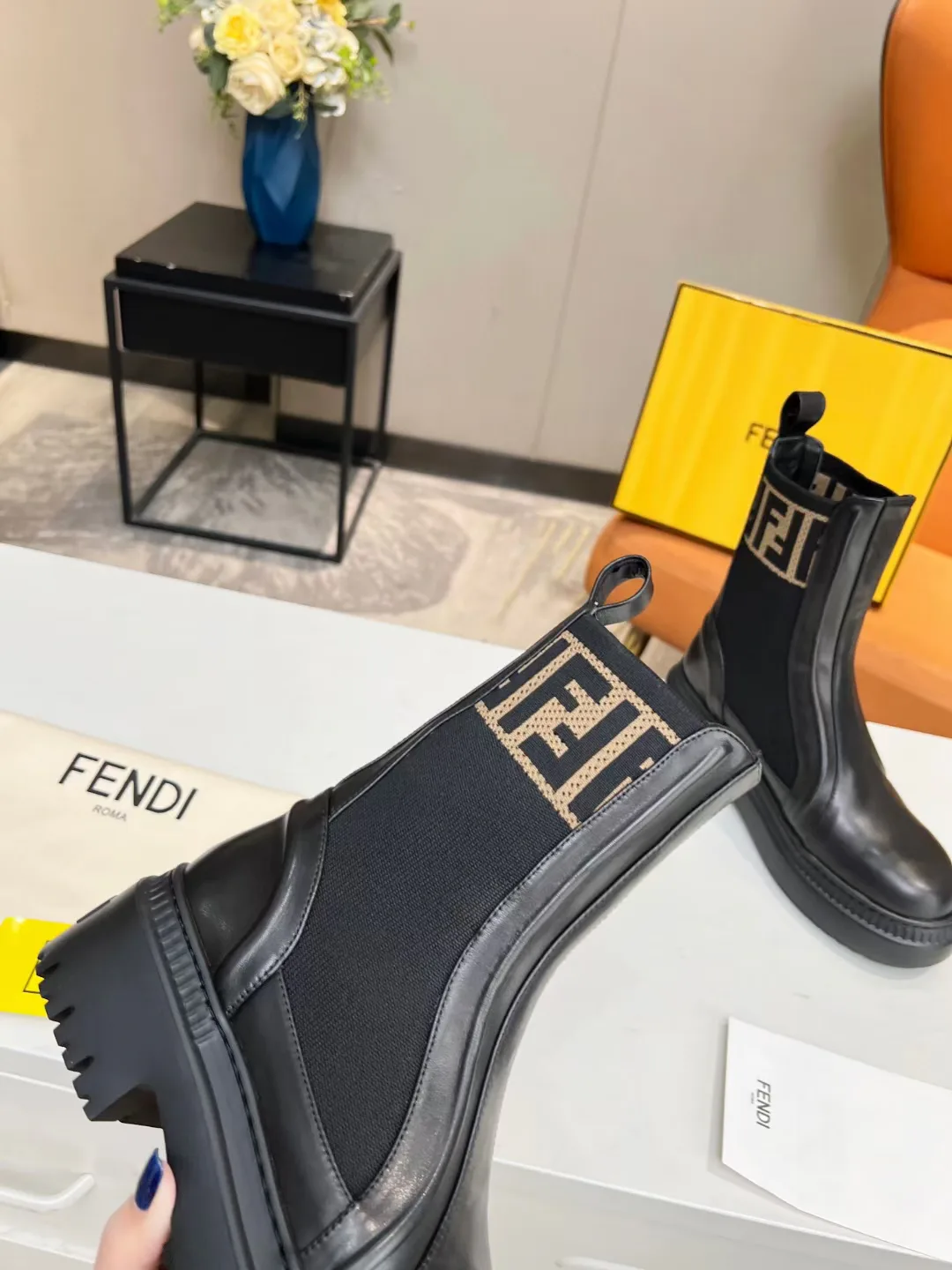Women's Ankle Boots FENDI 18264014