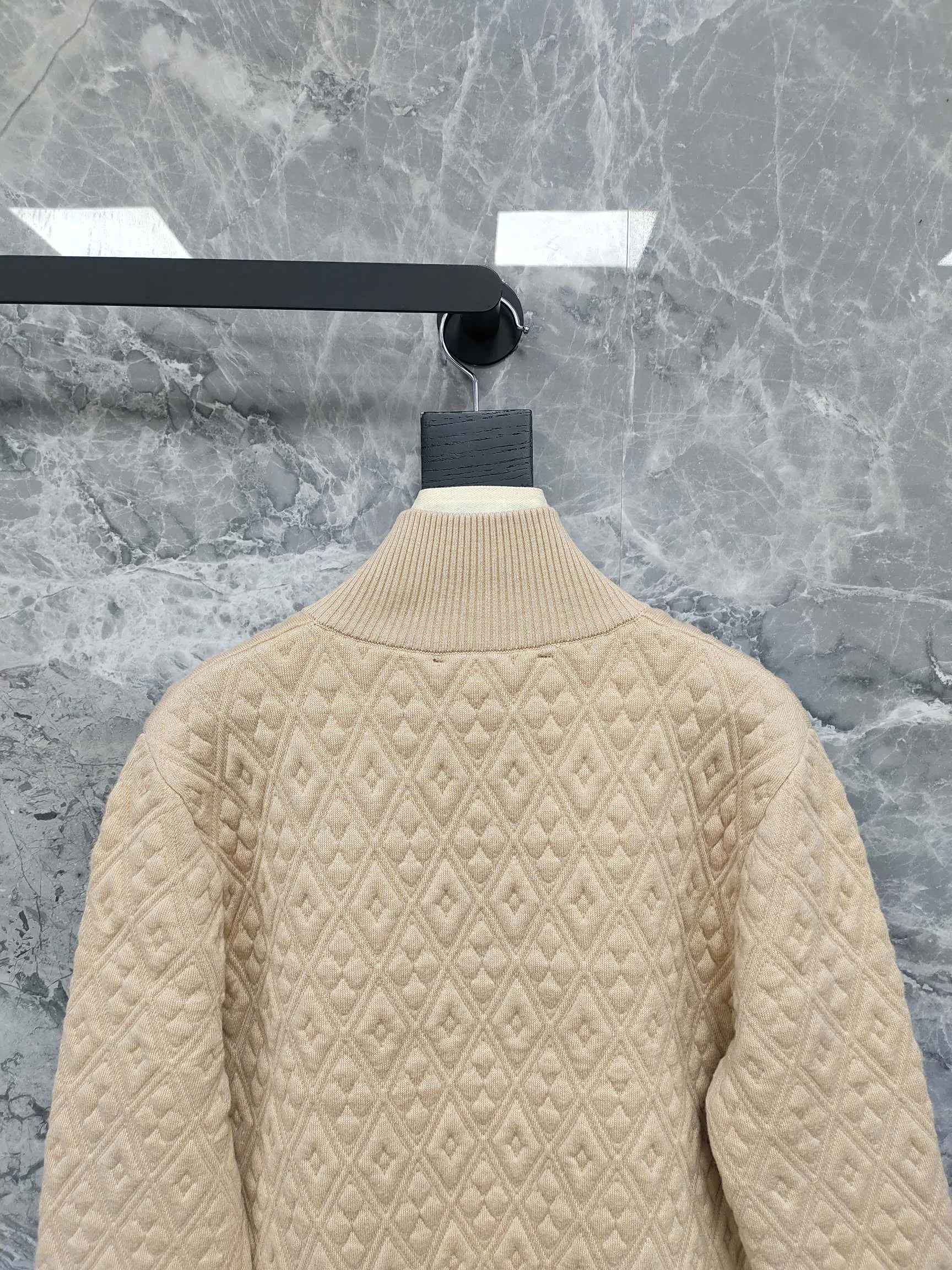 Women's Jumpers And Sweaters LOUIS VUITTON 18363287