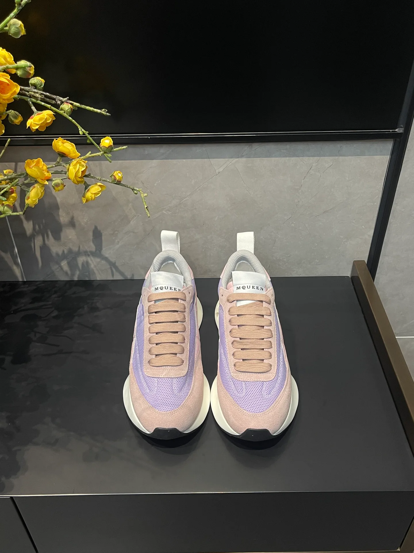 Women's Sneakers ALEXANDER MCQUEEN 18465078