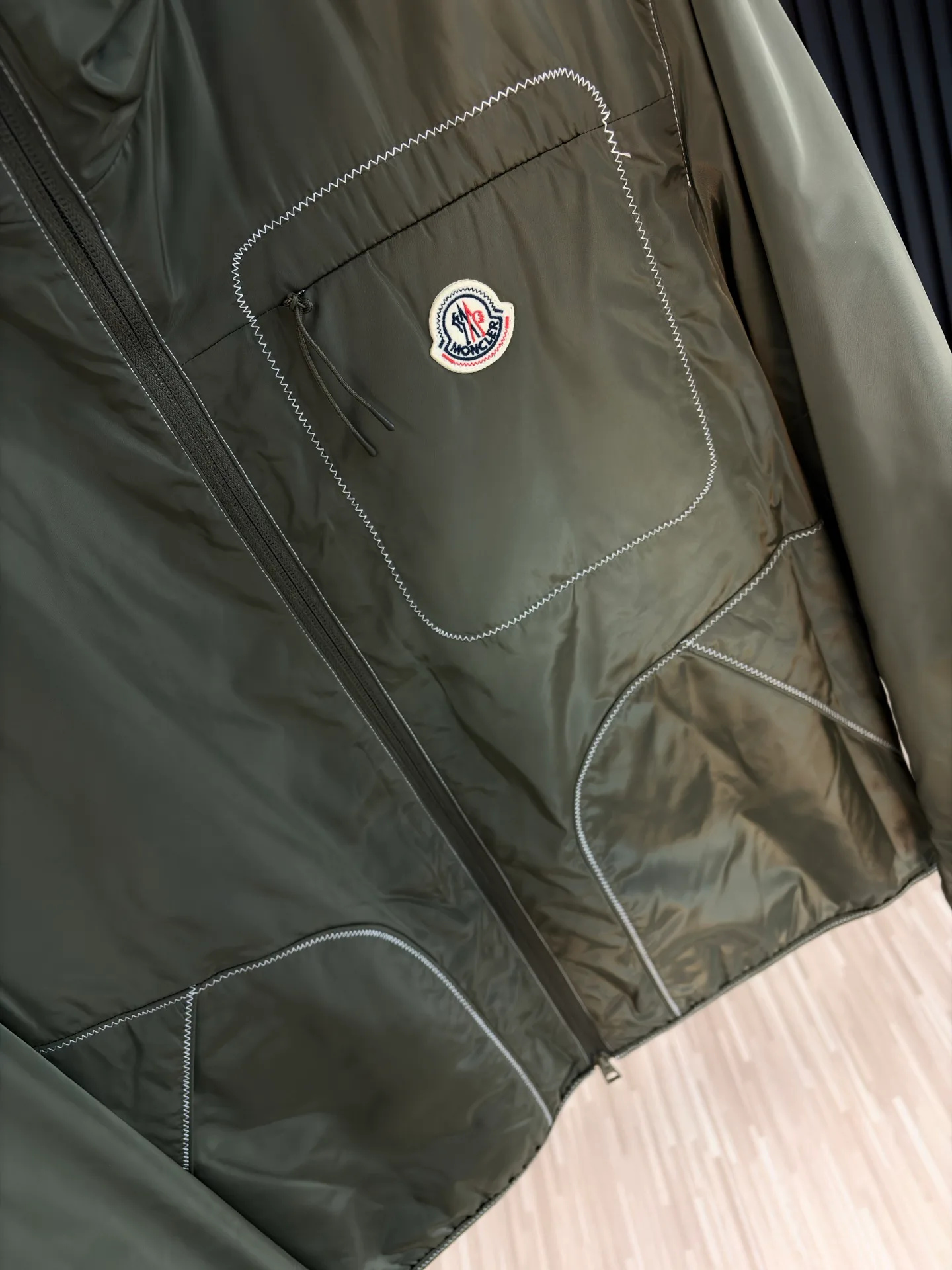 Men's Jackets And Down Jackets MONCLER 18218447