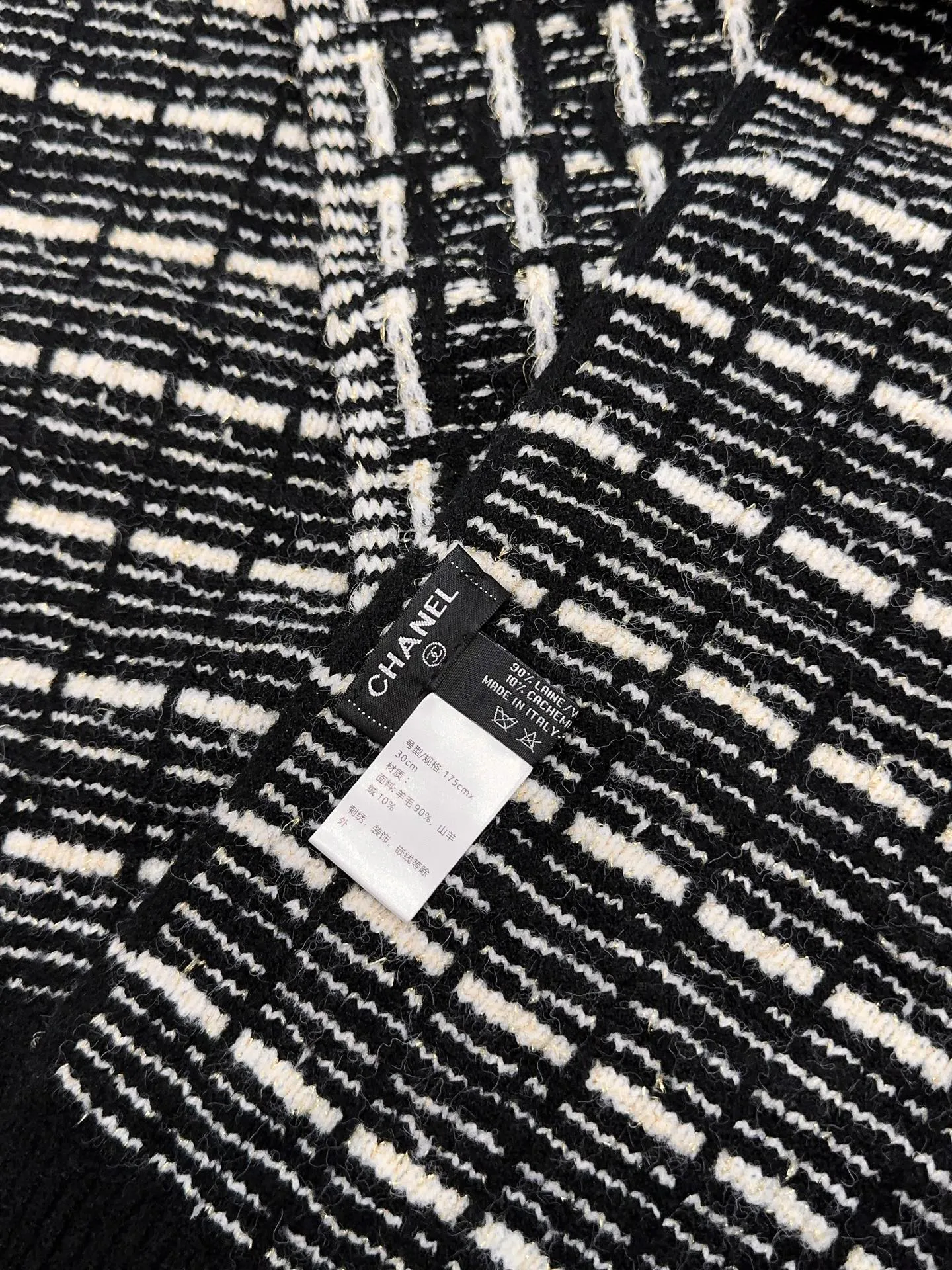 Scarves CHANEL 18105435