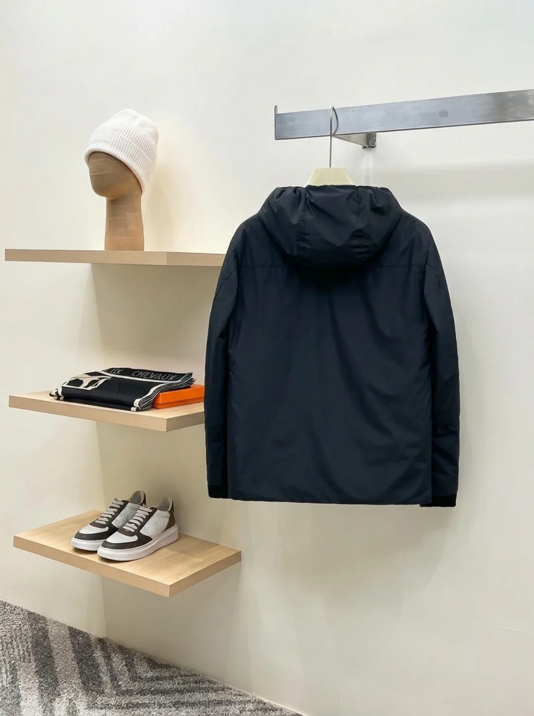 Куртки И Пуховики Мужские Moncler 18596633