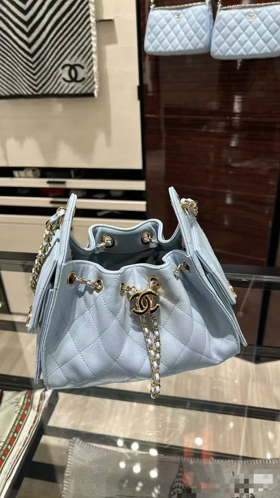 Women's Classic Handbags CHANEL 17302672