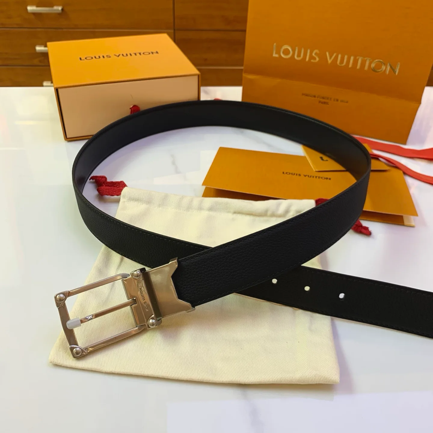 Belts LOUIS VUITTON 17638920
