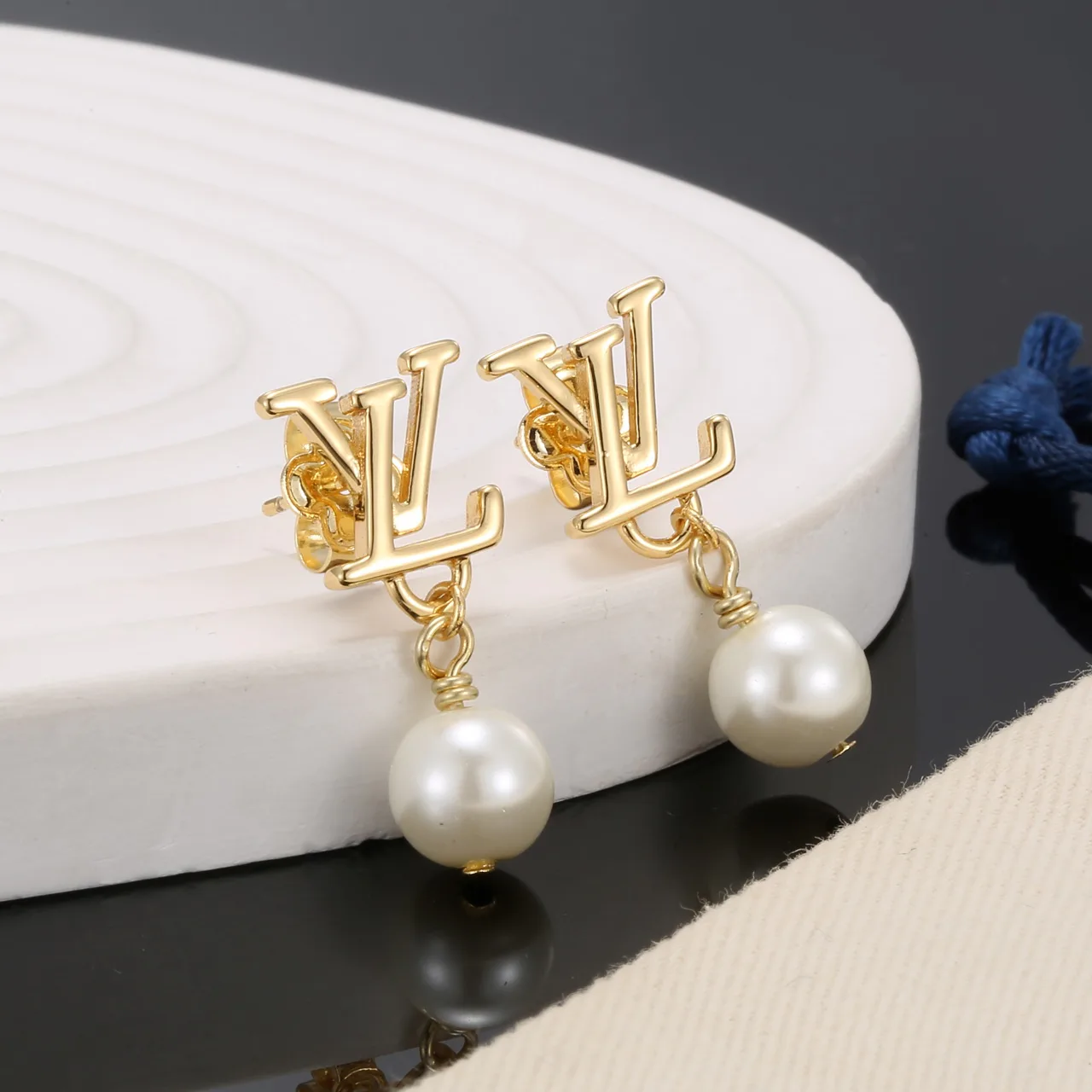 Jewelry LOUIS VUITTON 17844198