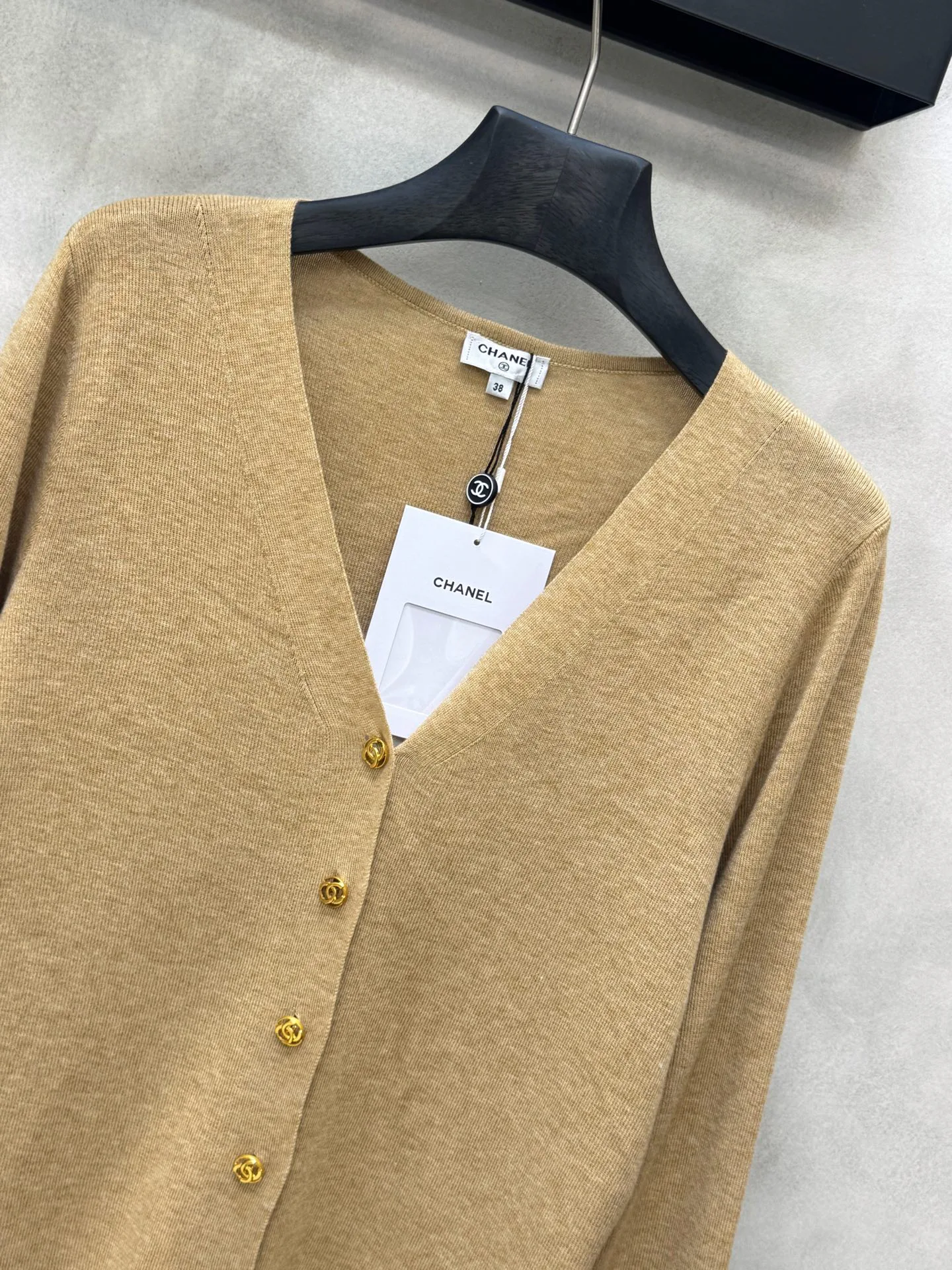 Women's Jumpers And Sweaters CHANEL 18138394