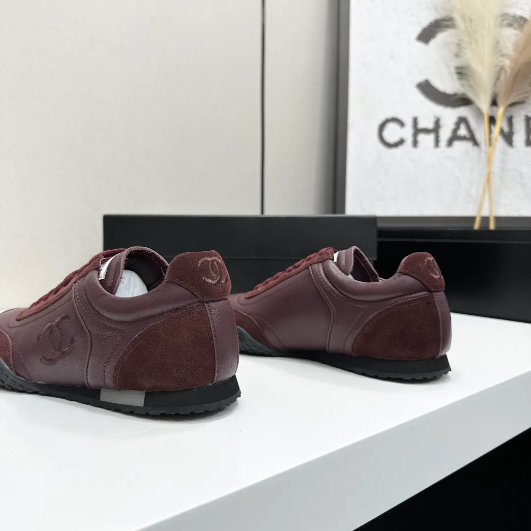 Women's Sneakers CHANEL 18083876