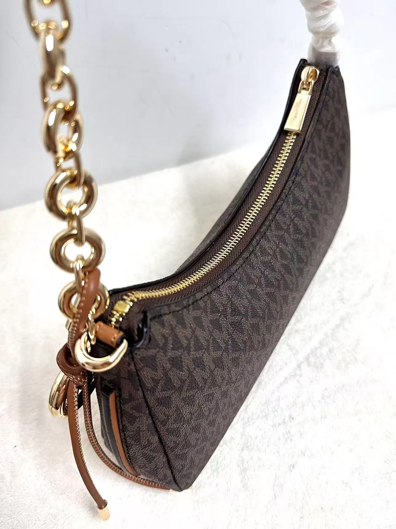 Women's Classic Handbags MICHAEL KORS 18517338