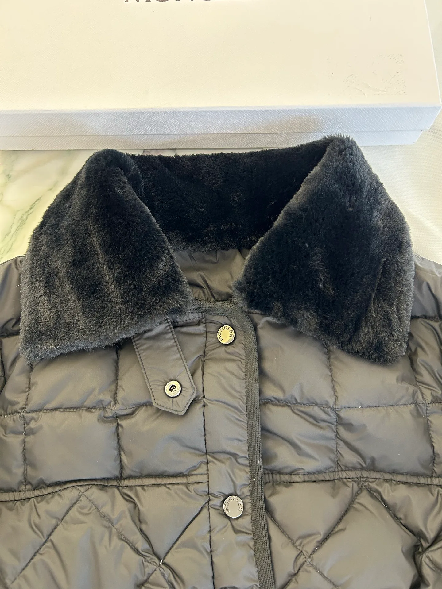 Men's Jackets And Down Jackets MONCLER 18231454