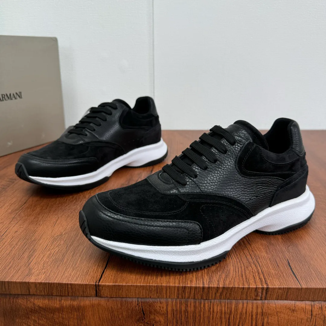 Women's Sneakers ARMANI 18100460