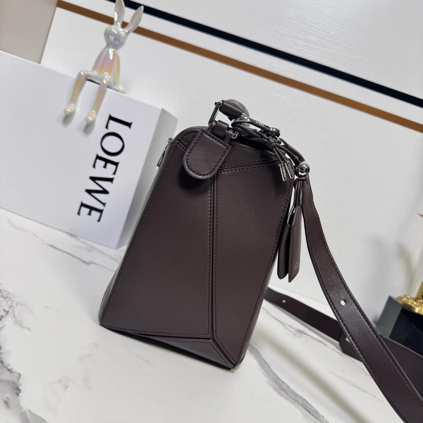 Women's Classic Handbags LOEWE 18030351