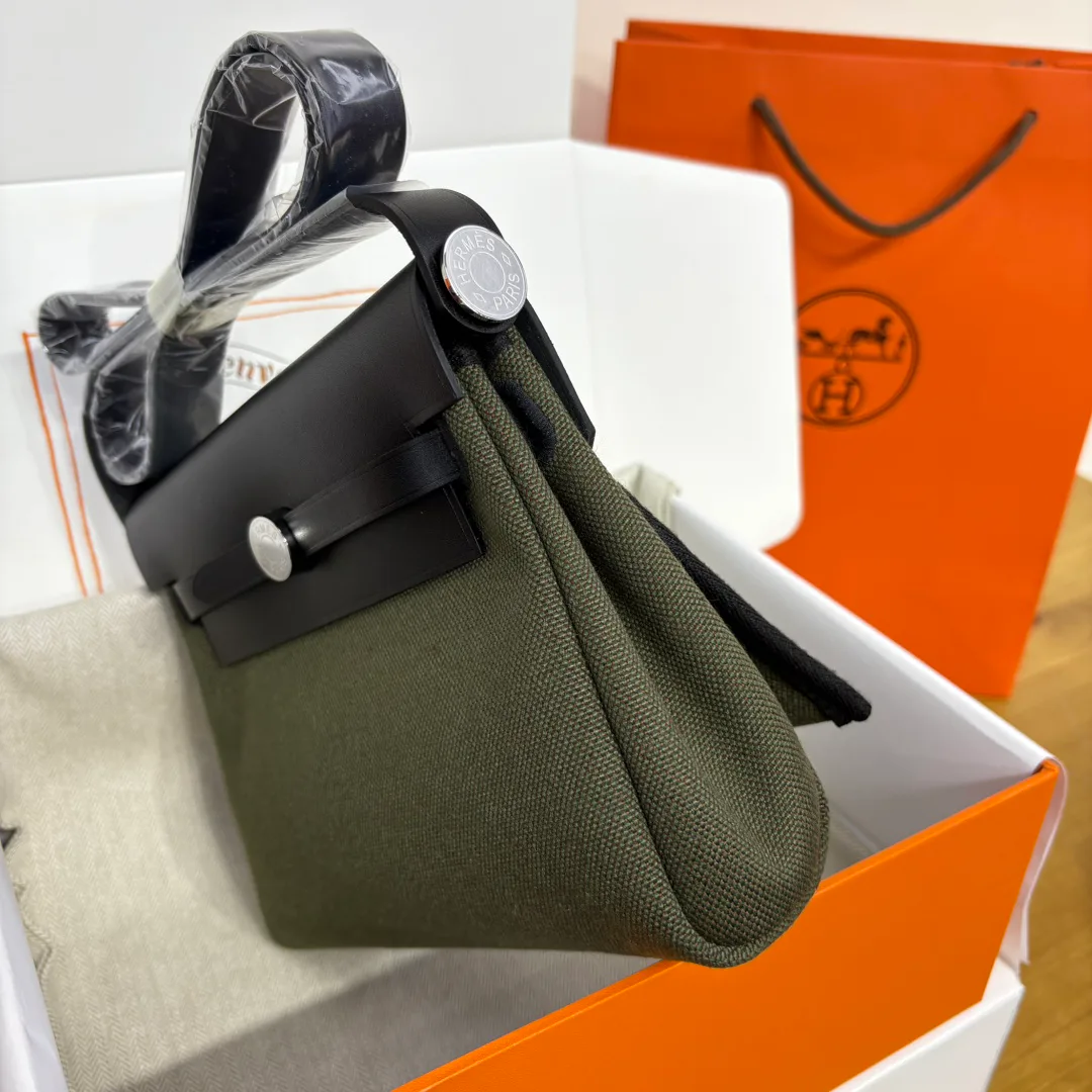 Women's Classic Handbags HERMES 18394485