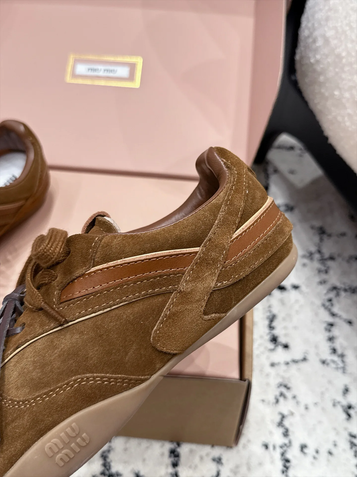 Women's Sneakers MIU MIU 18133254