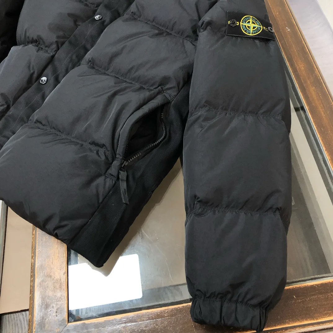 Women's Jackets And Down Jackets STONE ISLAND 18002084