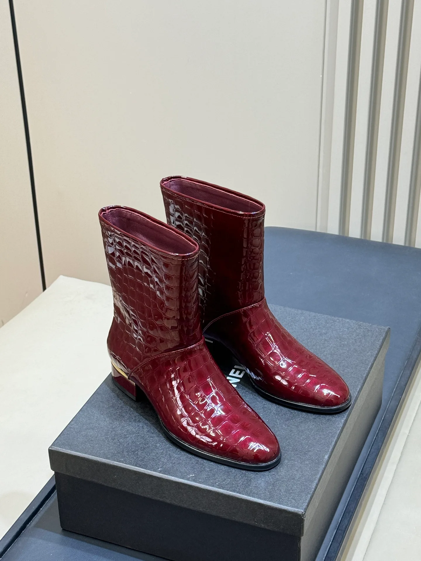 Women's Boots CHANEL 18073026