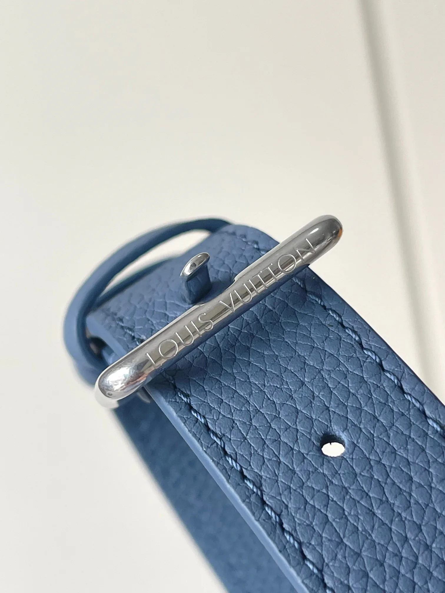 Women's Travel Bags LOUIS VUITTON 17979937