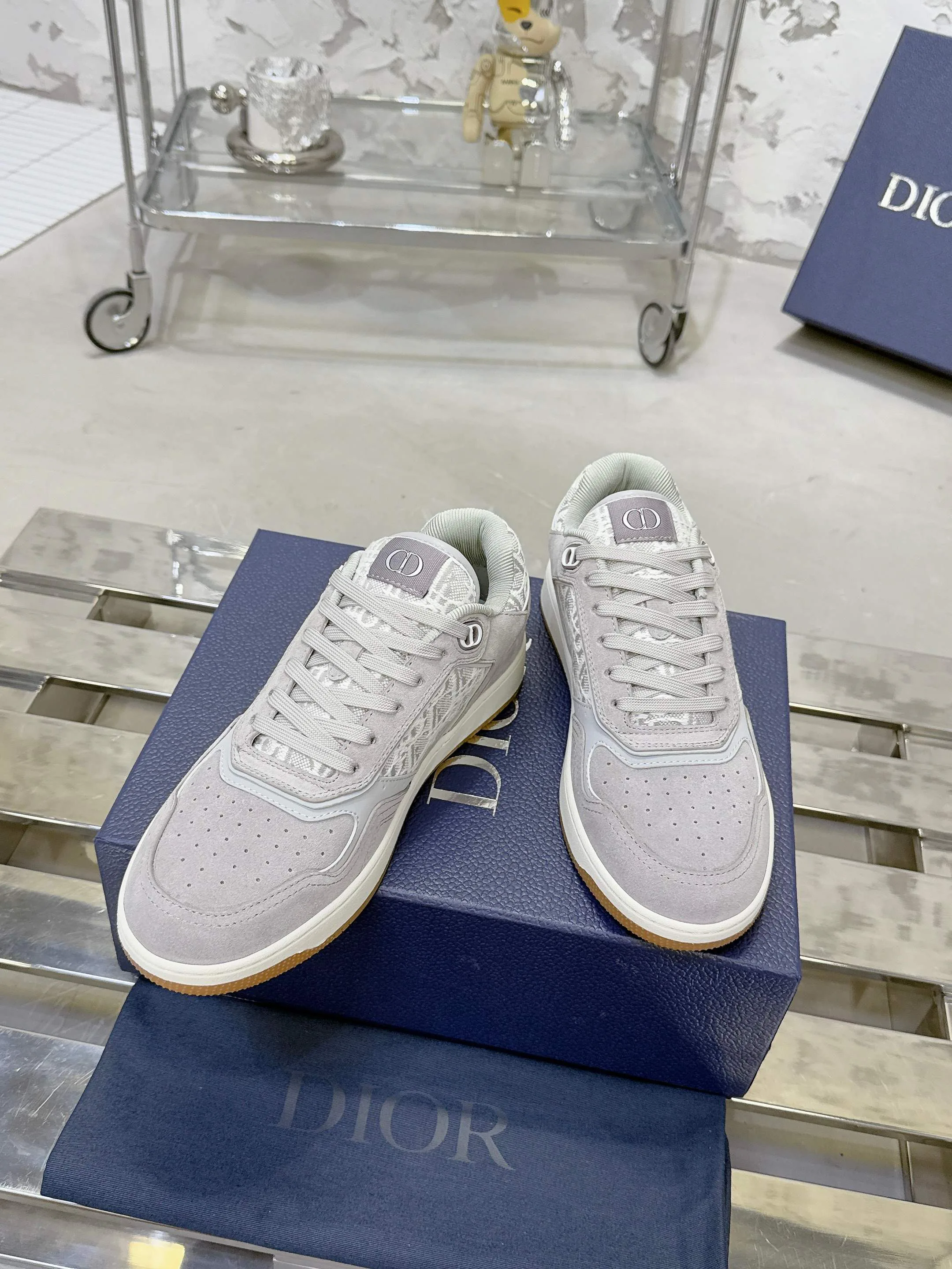 Women's Sneakers CHRISTIAN DIOR 17467500