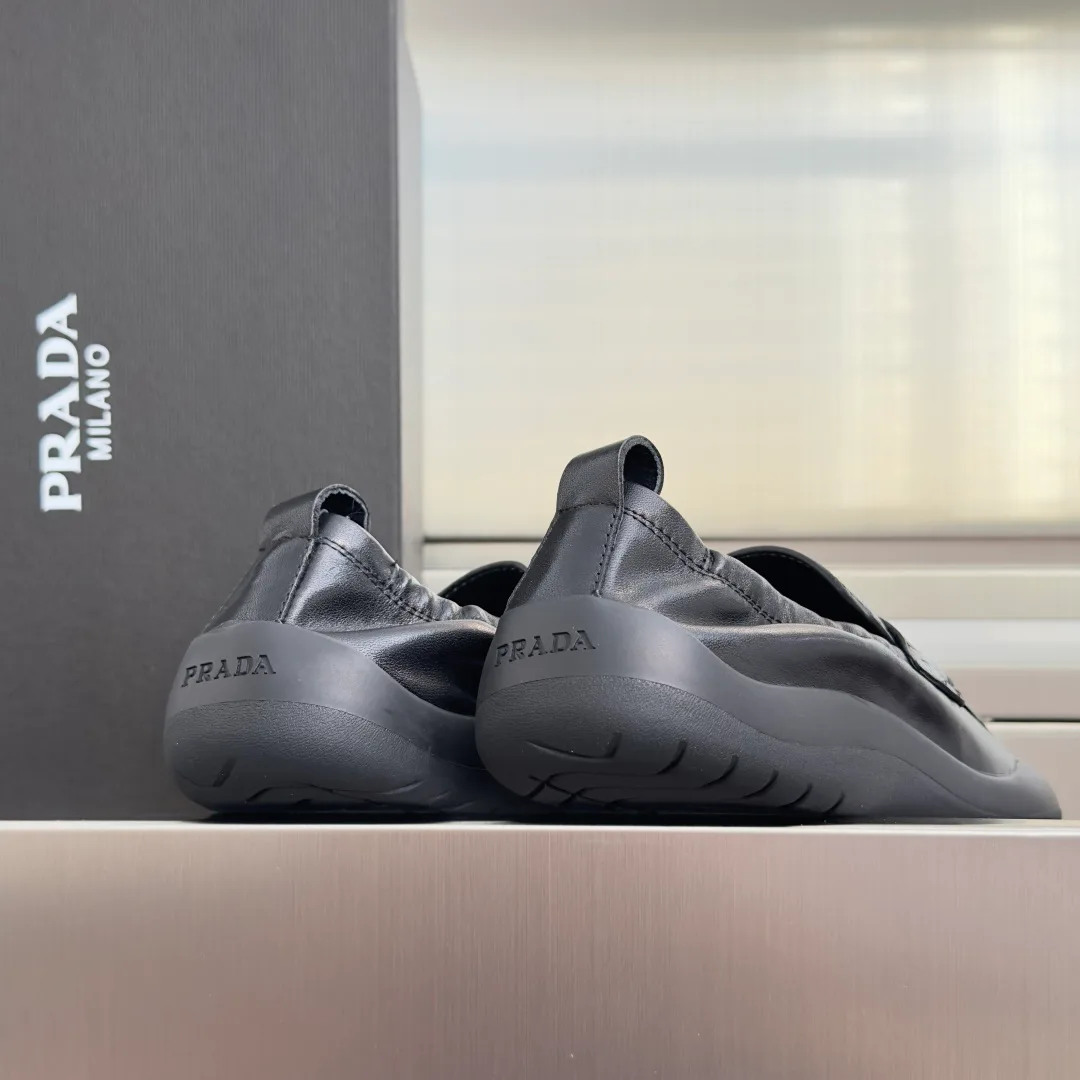 Women's Loafers And Moccasins PRADA 18505126
