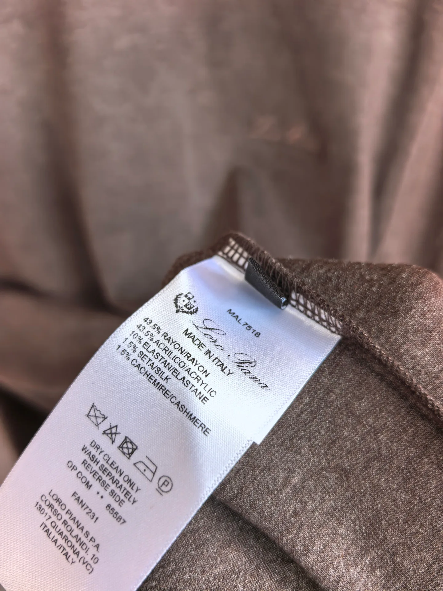 Men's Jumpers And Sweaters LORO PIANA 18109324