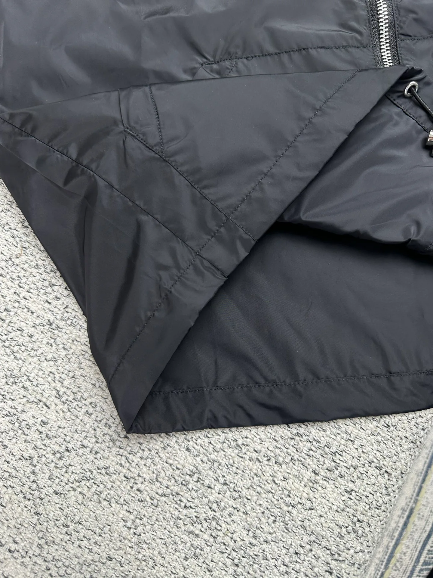 Men's Jackets And Down Jackets PRADA 18073954