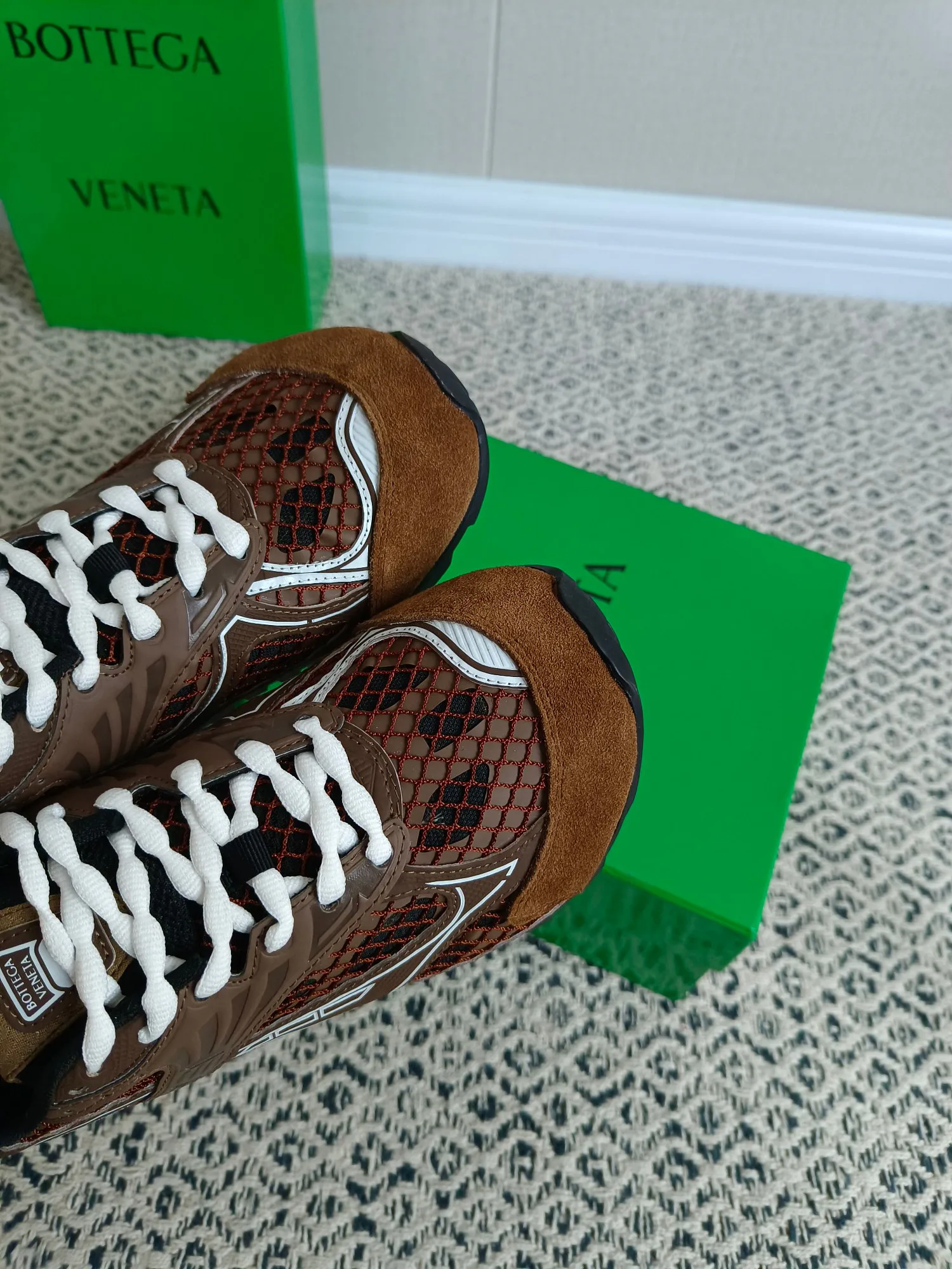 Women's Sneakers BOTTEGA VENETA 18273982