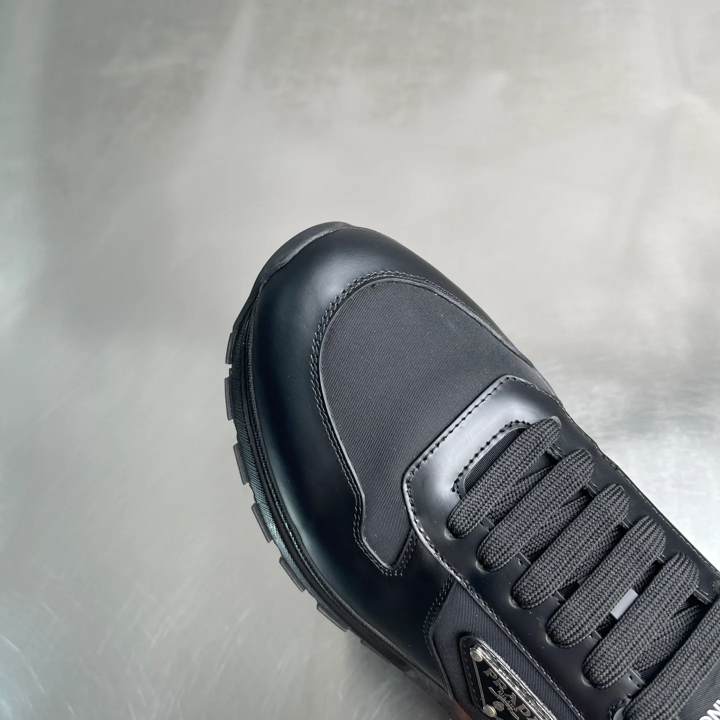 Men's Sneakers PRADA 18385659