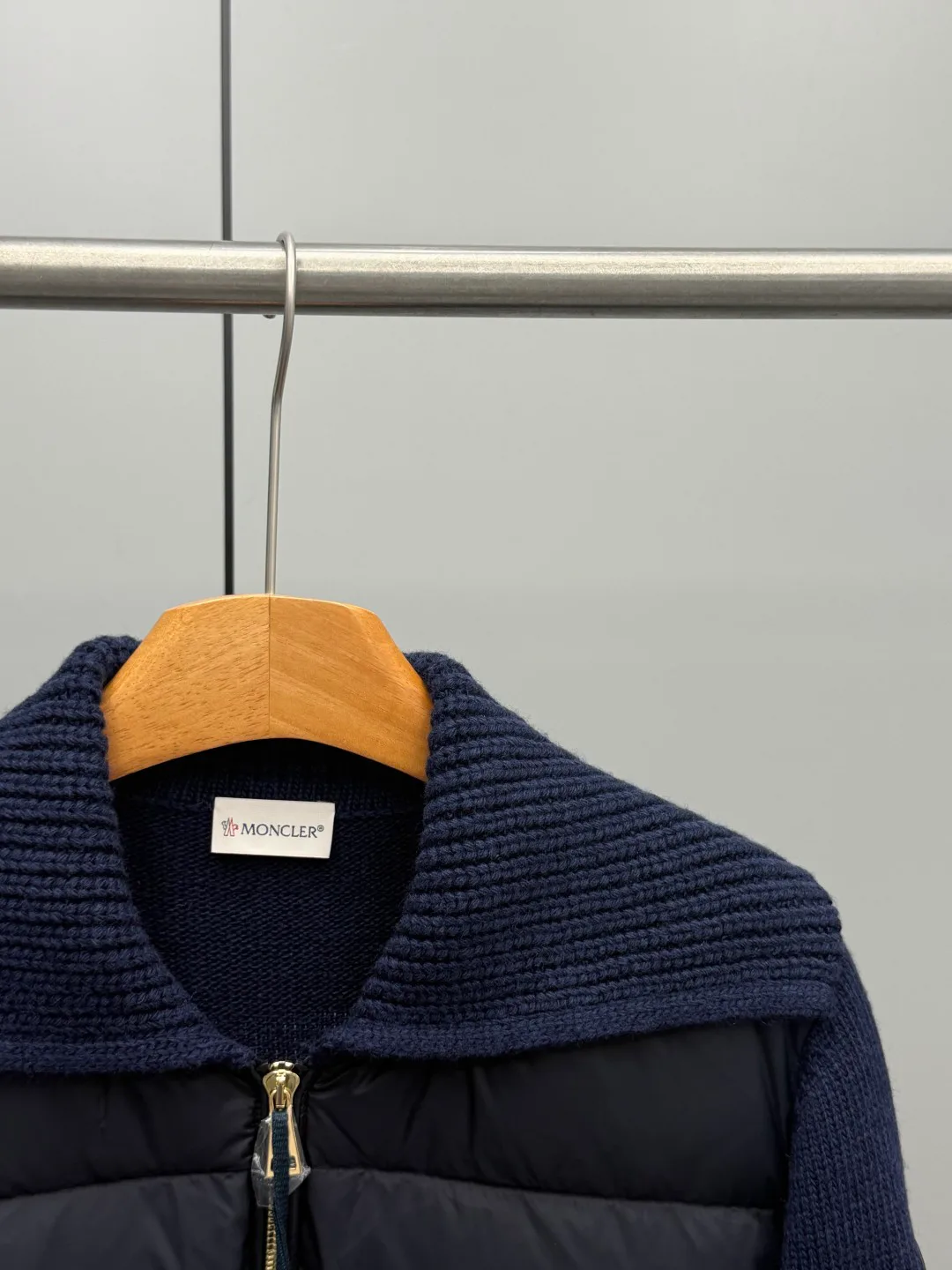 Men's Jackets And Down Jackets MONCLER 17927610