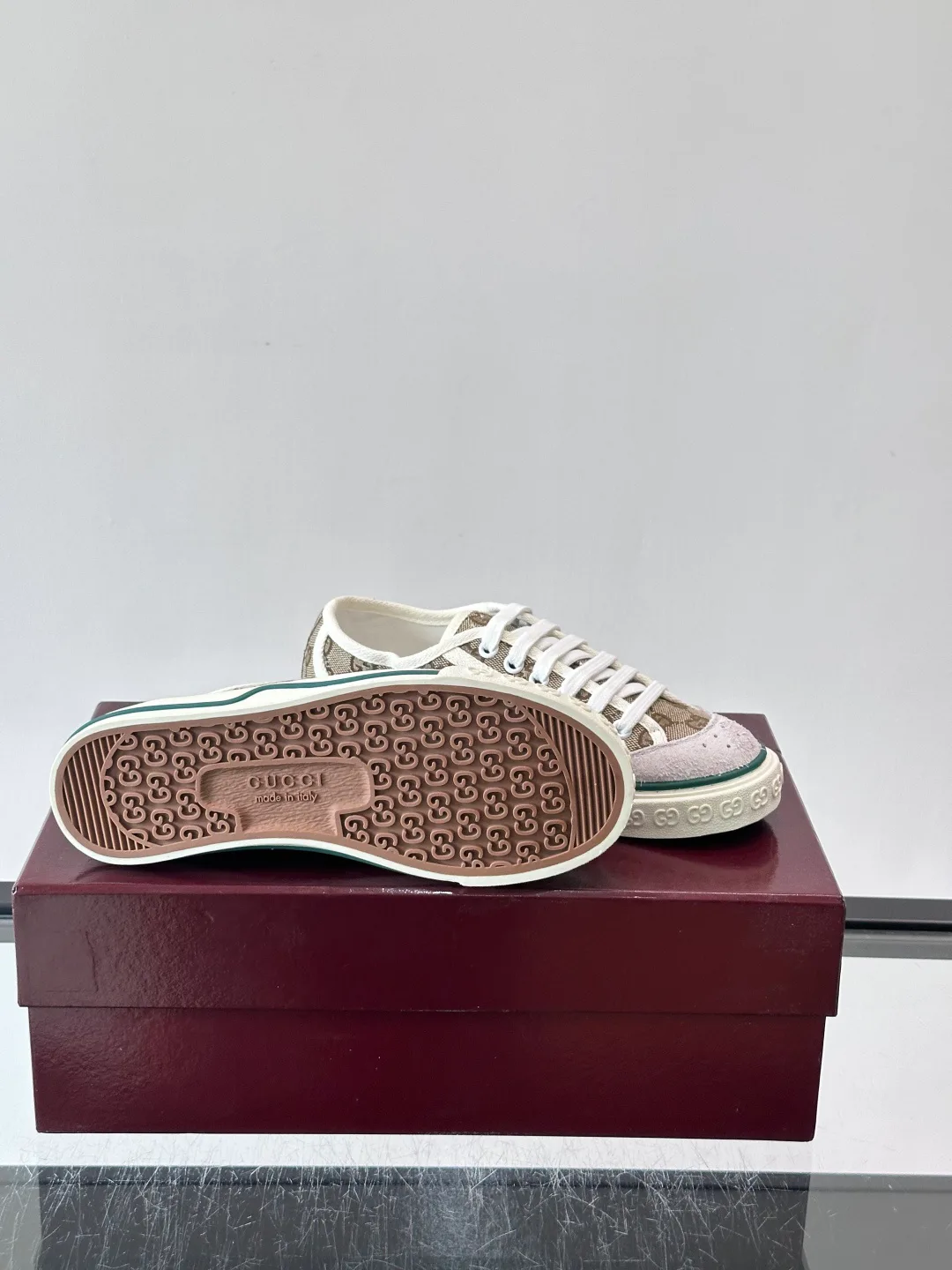 Women's Sneakers GUCCI 17941054