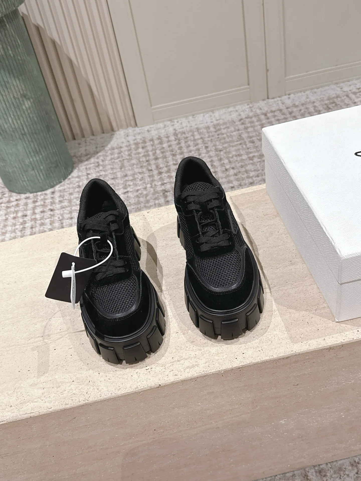 Women's Sneakers PRADA 18142659
