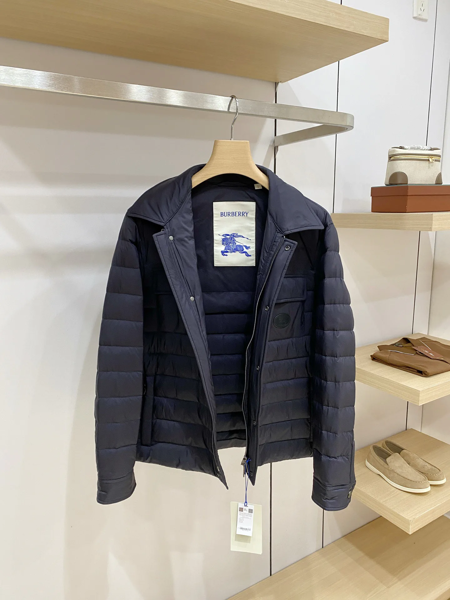 Women's Jackets And Down Jackets BURBERRY 18284798