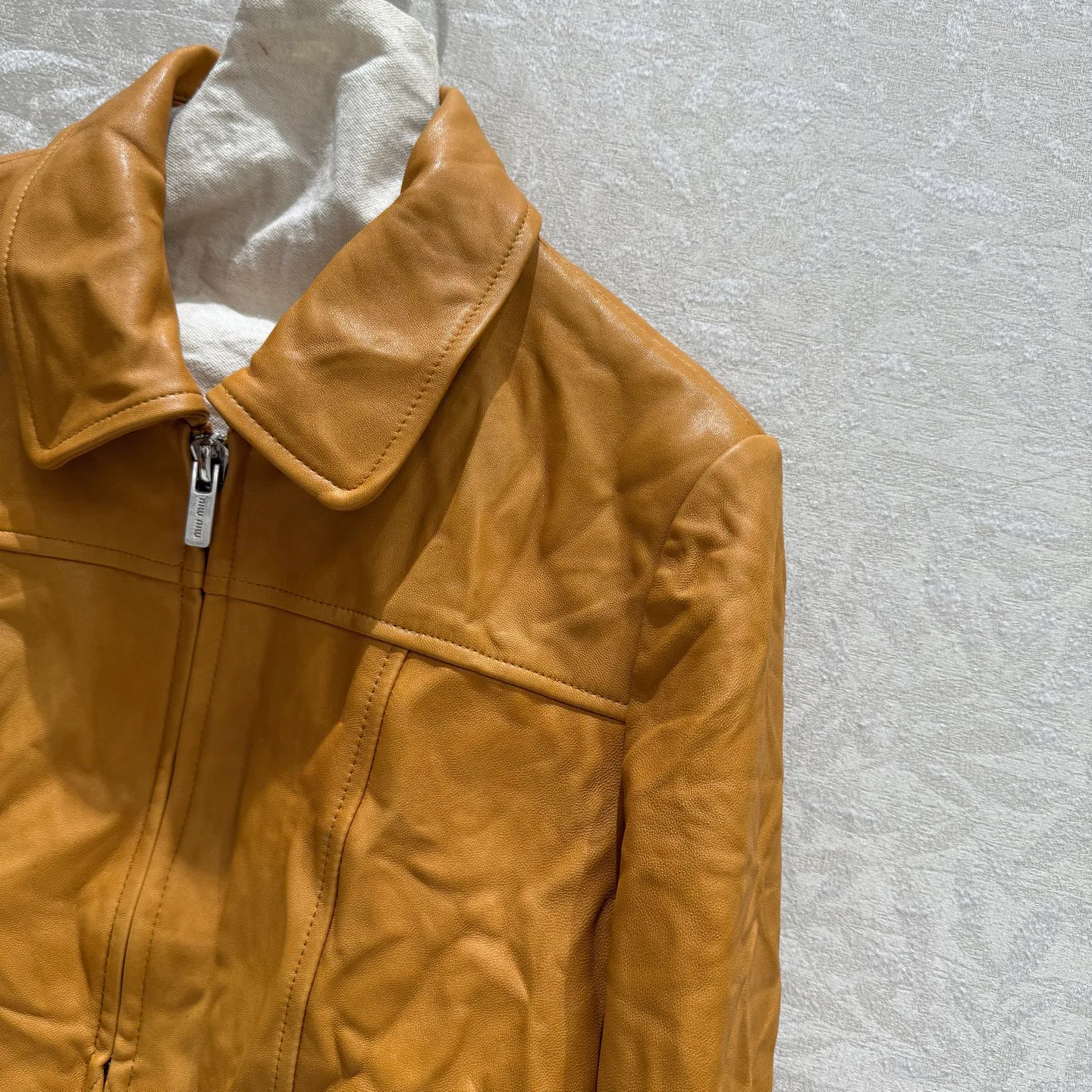 Women's Leather Jackets And Sheepskin Coats MIU MIU 18172604