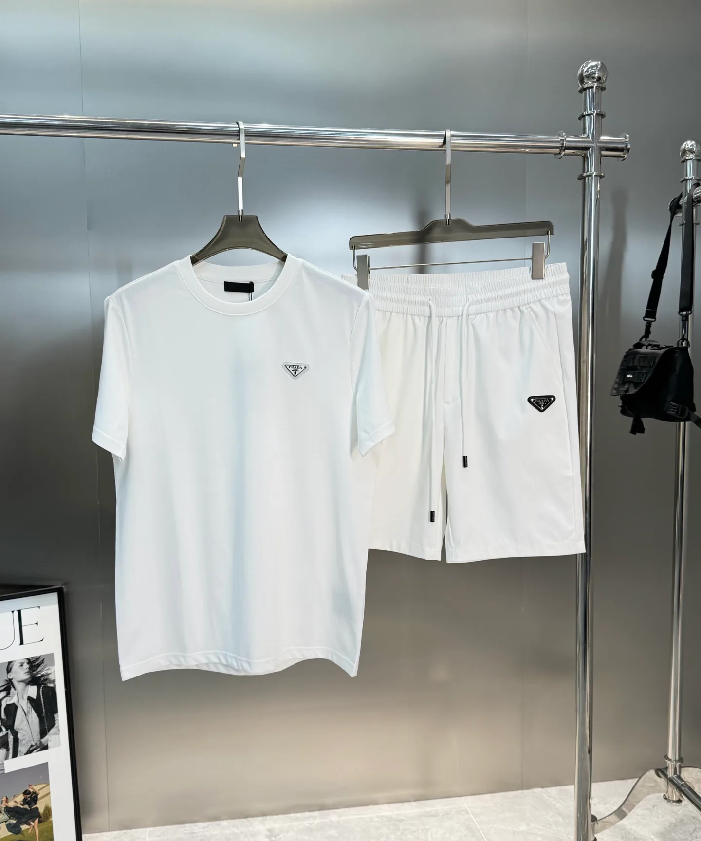 Men's T-Shirts PRADA 17223758