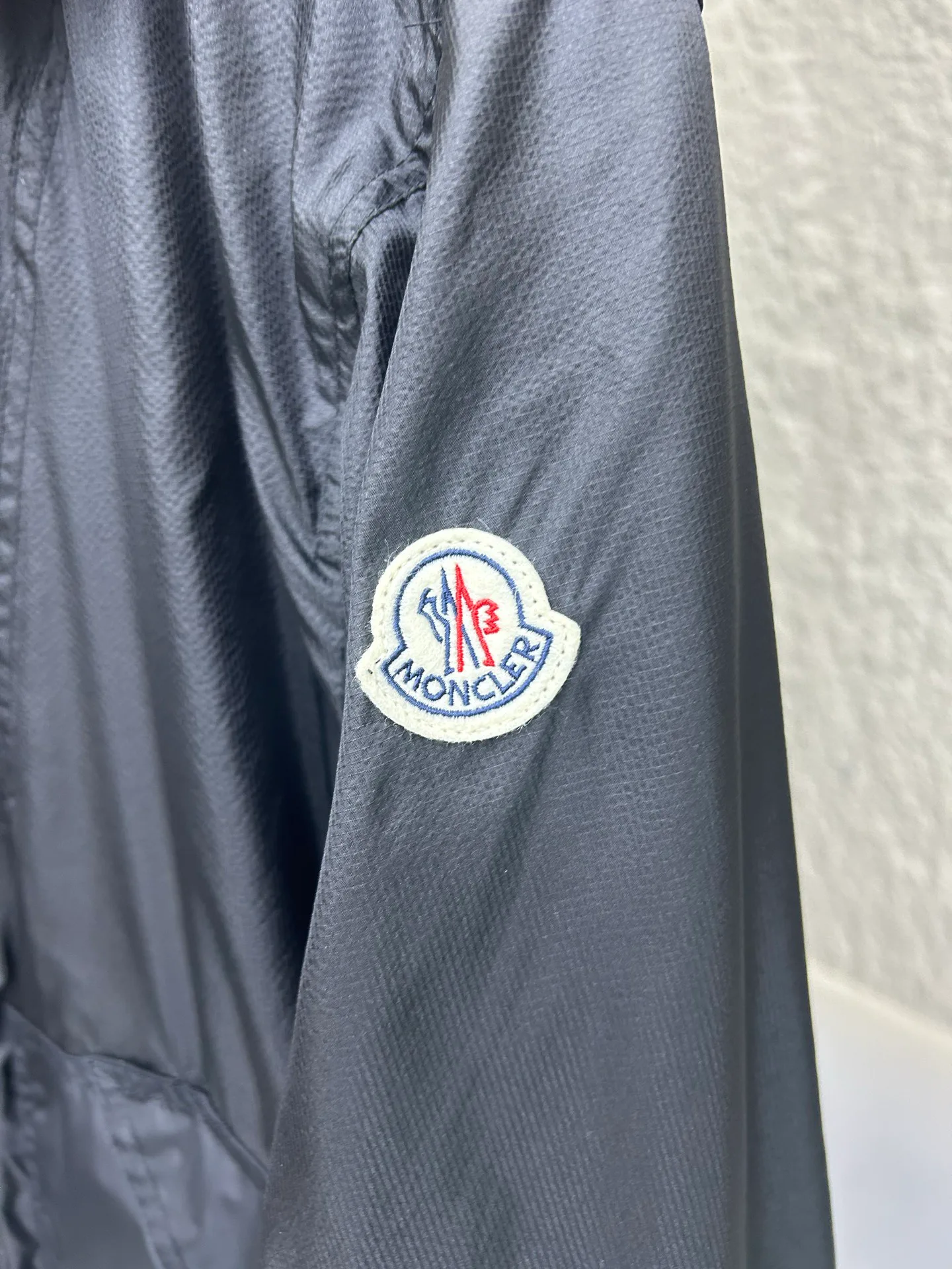 Women's Jackets And Down Jackets MONCLER 16968698